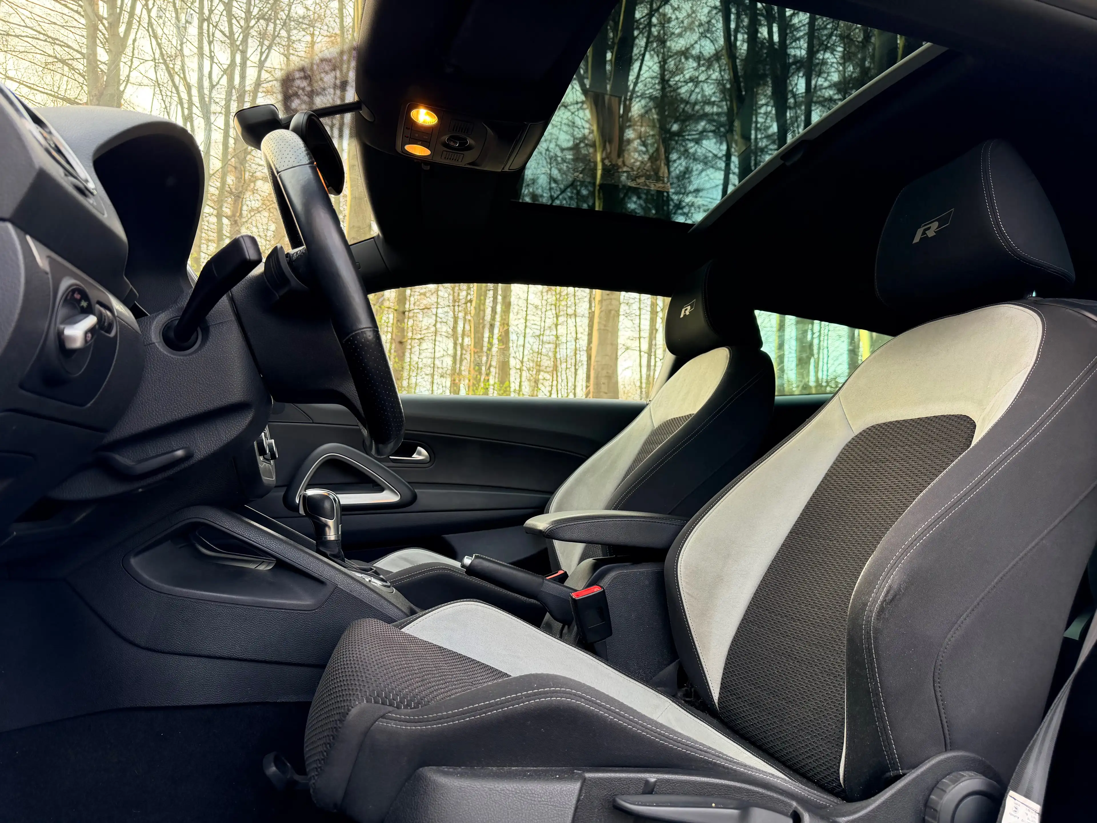 Volkswagen Scirocco /// BOITE AUTOMATIQUE \\\ ** R-Line ** — photo 9