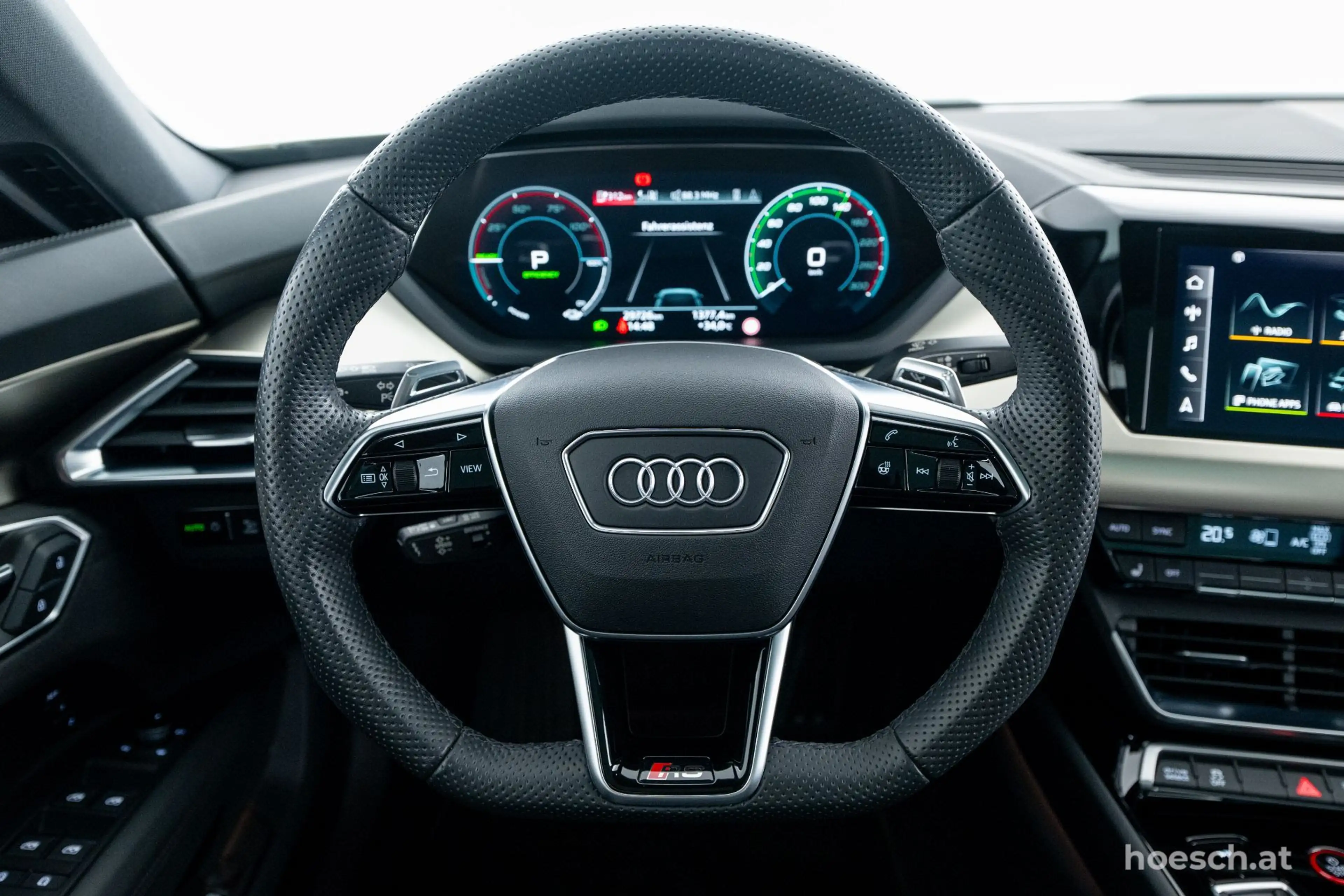 Audi e-tron GT RS quattro VOLLAUSSTATTUNG TAKTIGRÜN -58% — photo 6