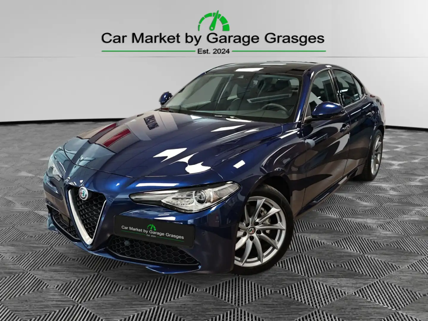 Alfa Romeo Giulia Super 2.0 Blau - 1