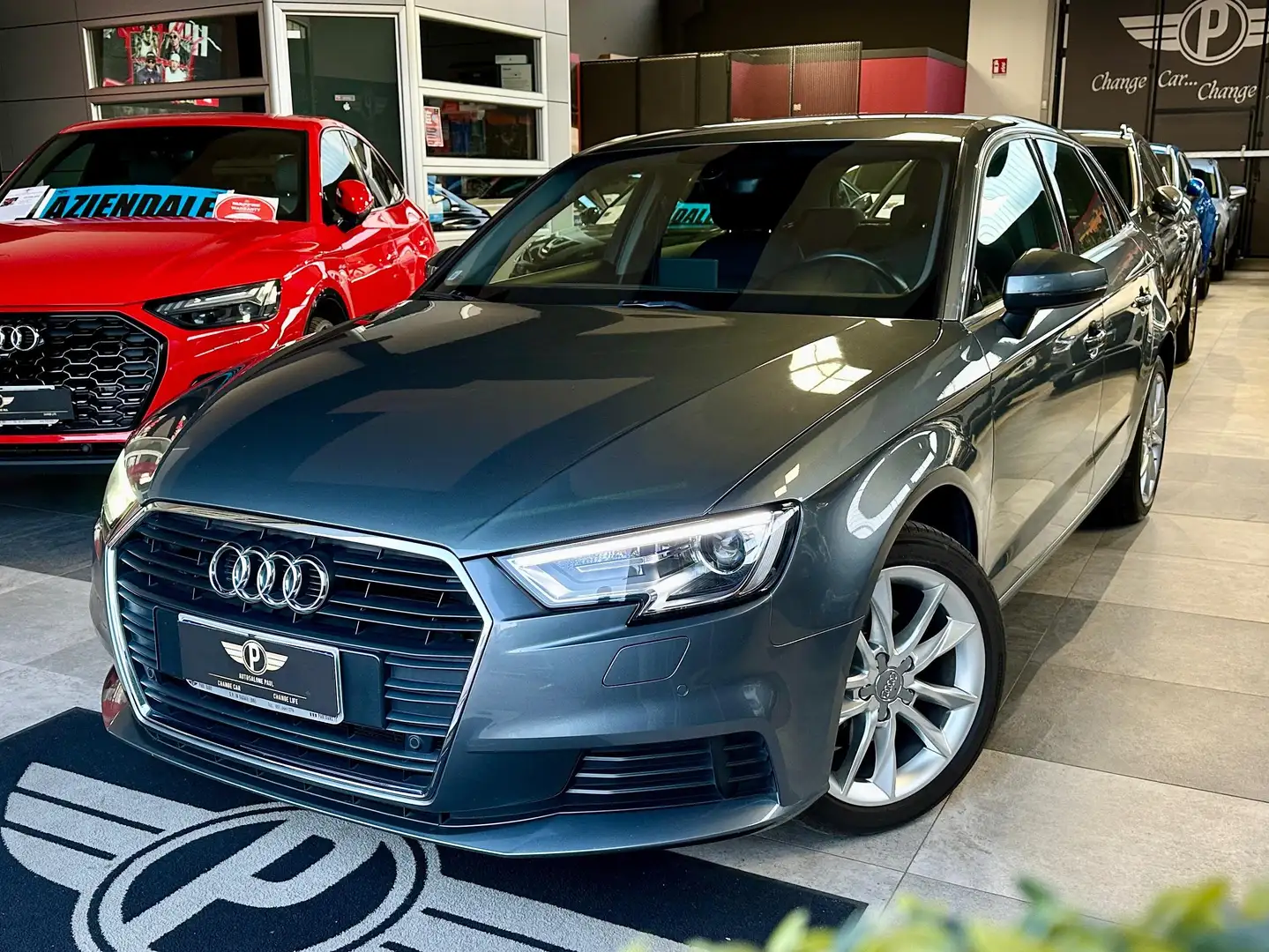 Audi A3 Sportback 30 1.6 TDi 116CV  Business Grigio - 1