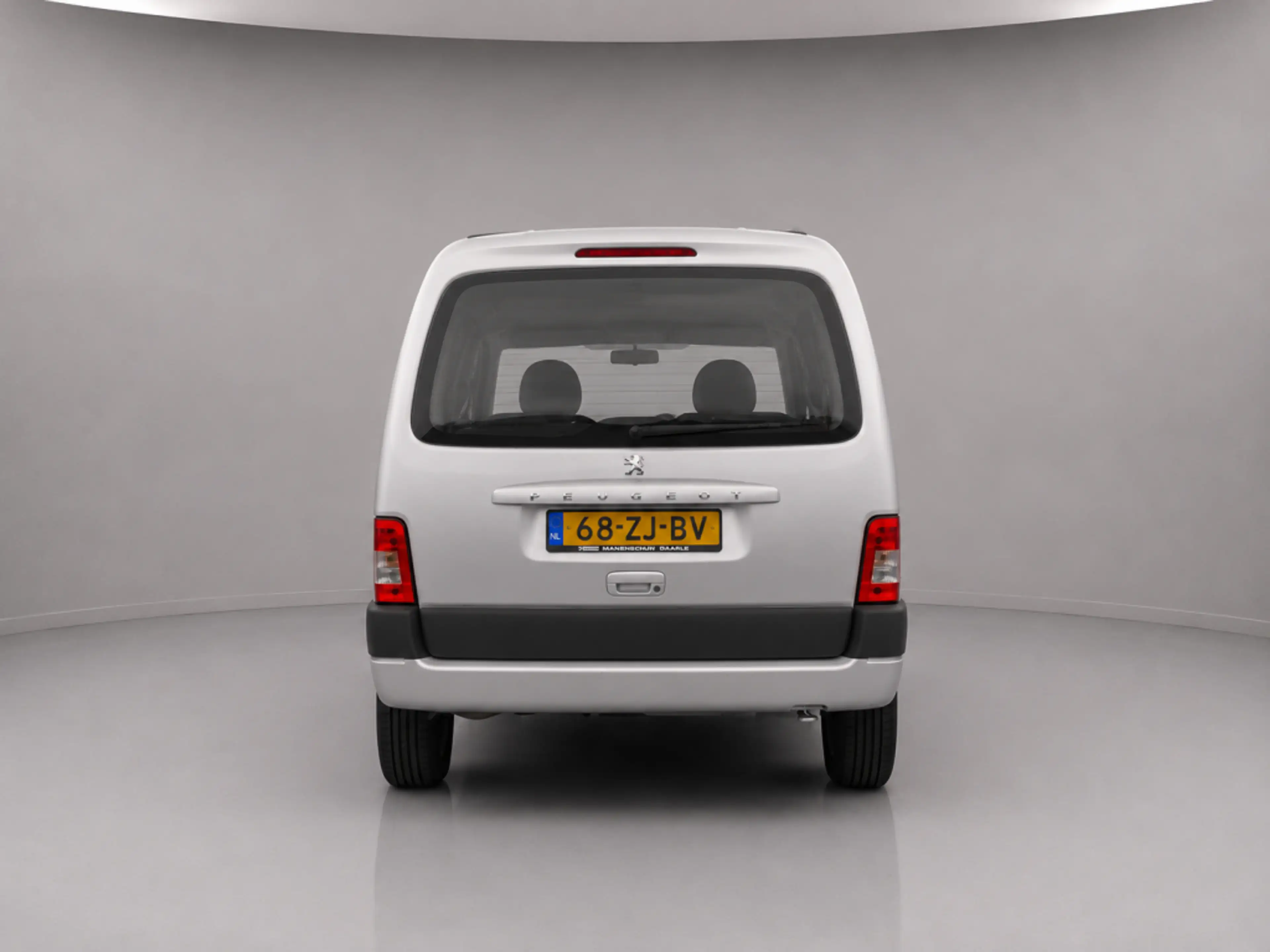 Peugeot Partner 1.6-16V XT — photo 7