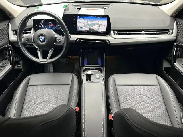 BMW X1 view 12