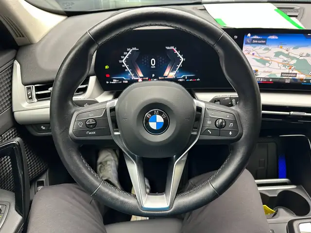 BMW X1 view 16