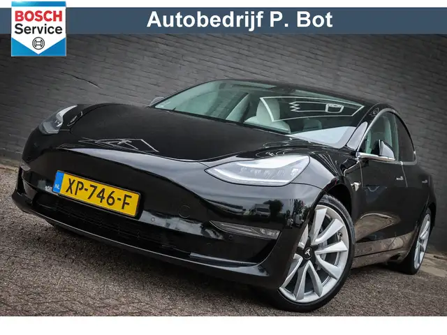 Tesla Model 3 Long Range AWD 75 kWh Auto Pilot