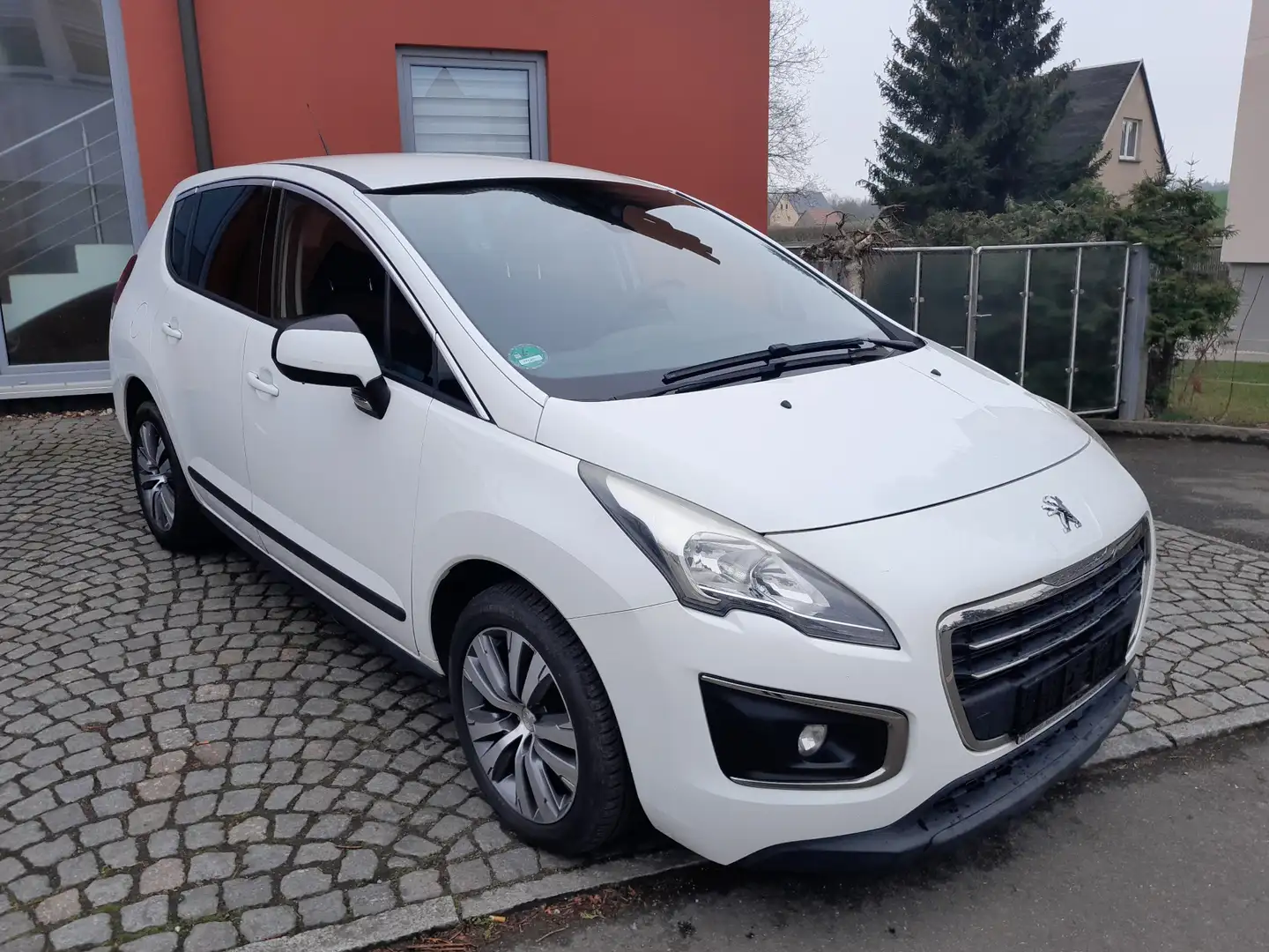 Peugeot 3008 Active Alb - 1