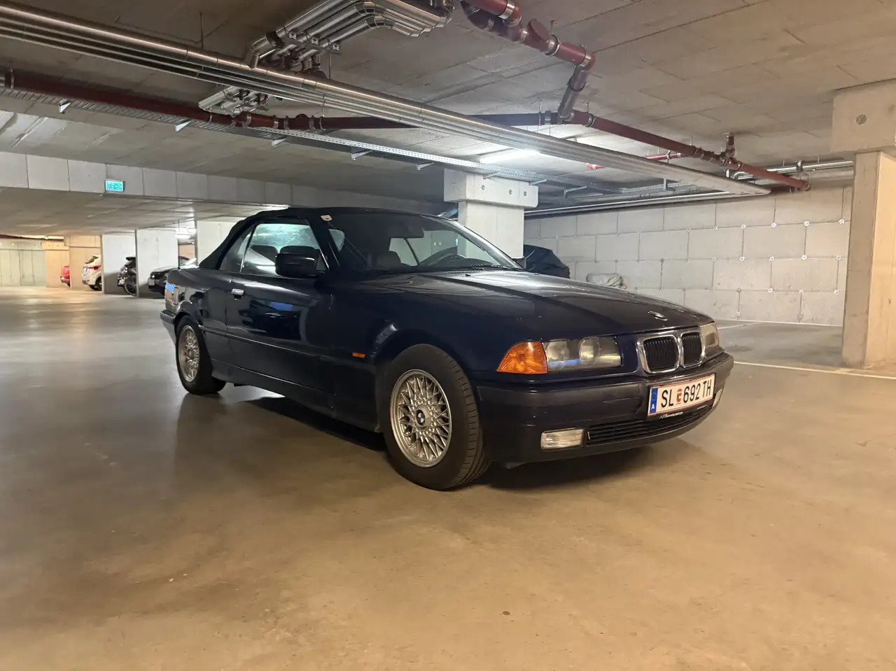 BMW 318i Cabrio Österreich-Paket, foto 4