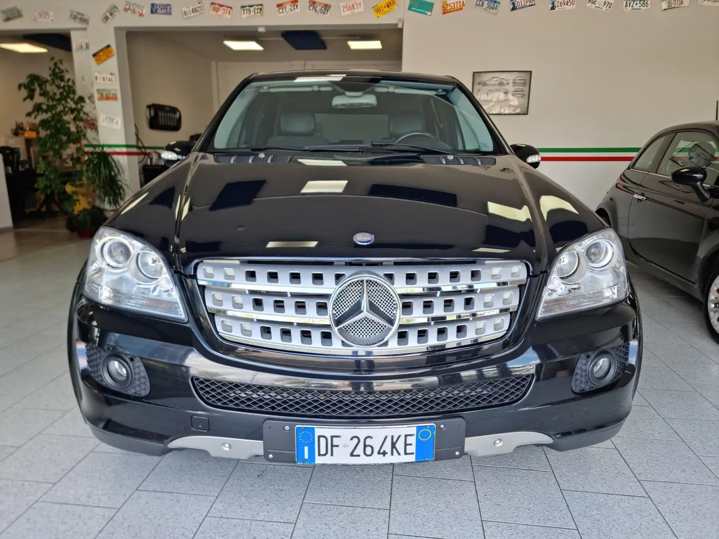 Mercedes-Benz ML 320 cdi AMG IVA ESPOSTA Schwarz - 2