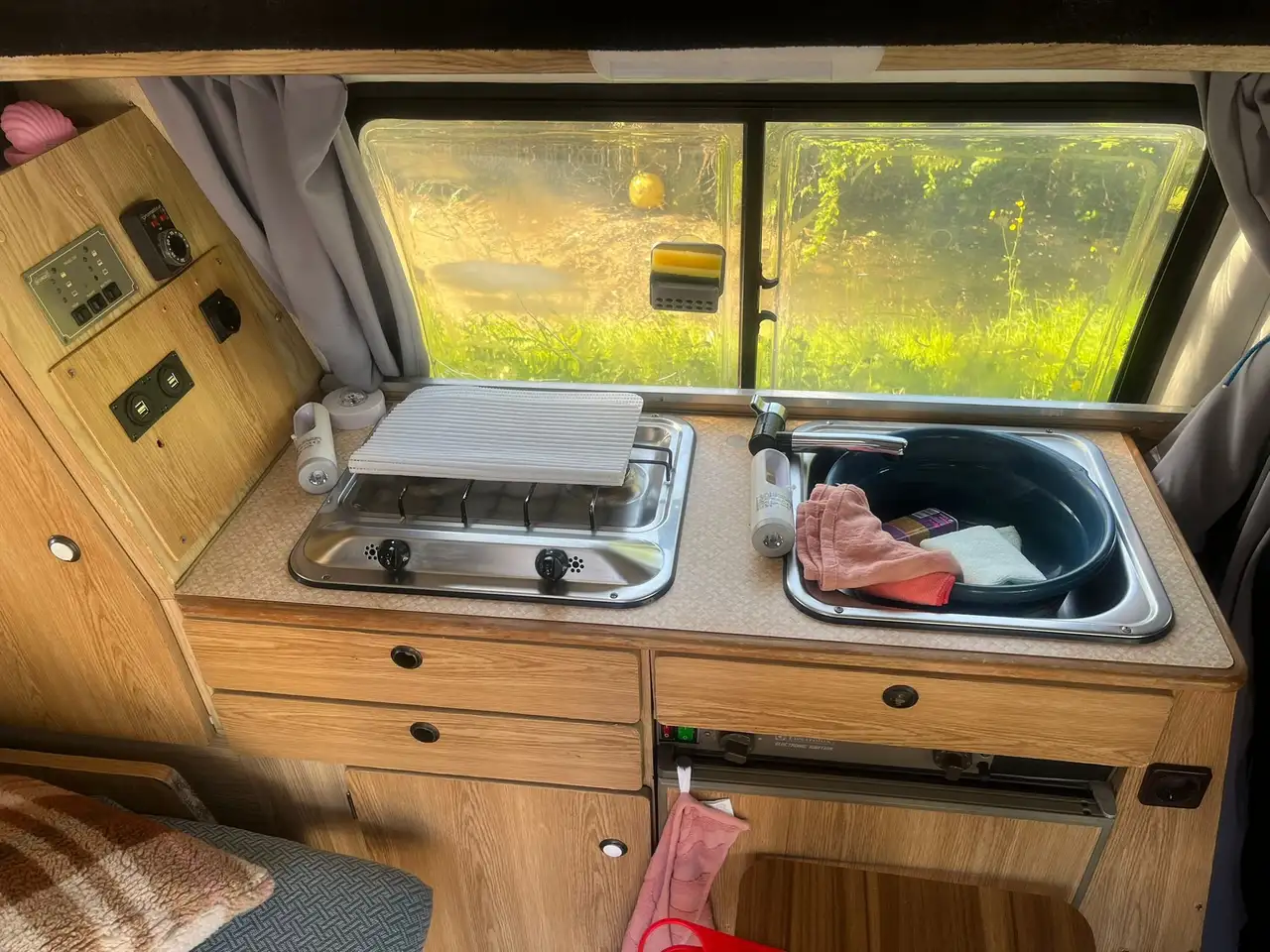 Ford Transit campervan 100s, foto 7