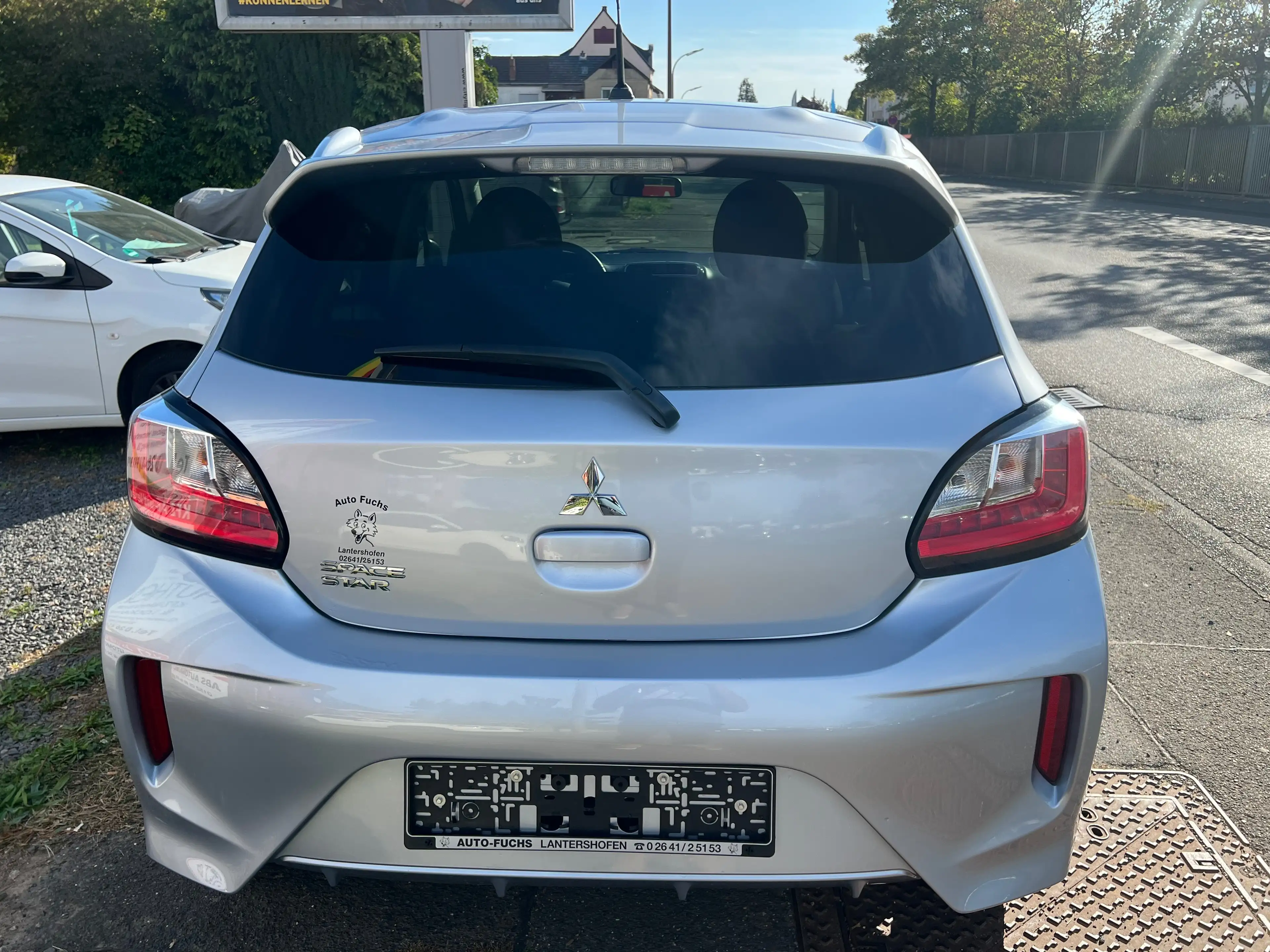 Mitsubishi Space Star Spece Star select + Rückfahrkamera tüv neu — photo 7