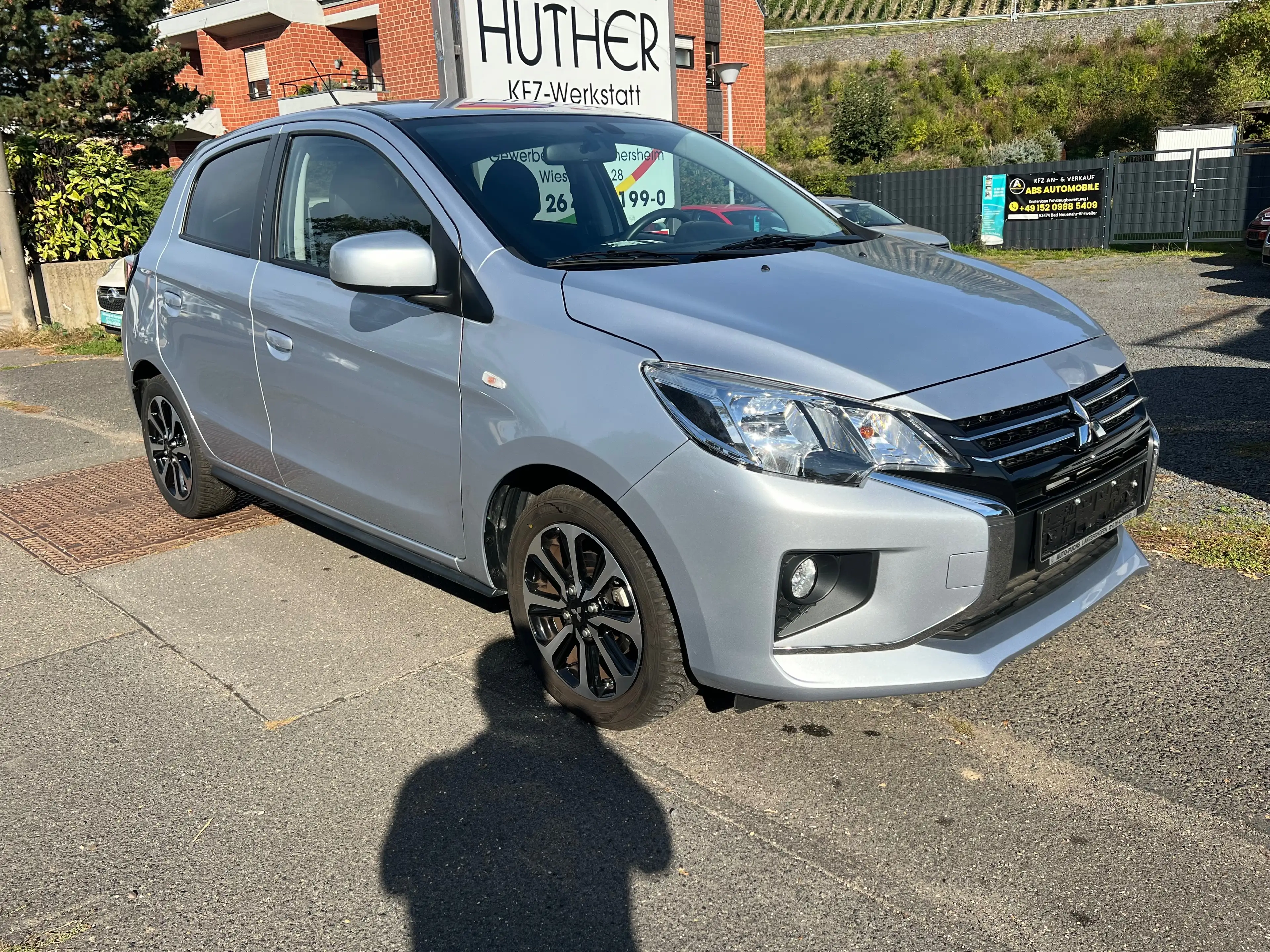 Mitsubishi Space Star Spece Star select + Rückfahrkamera tüv neu — photo 8