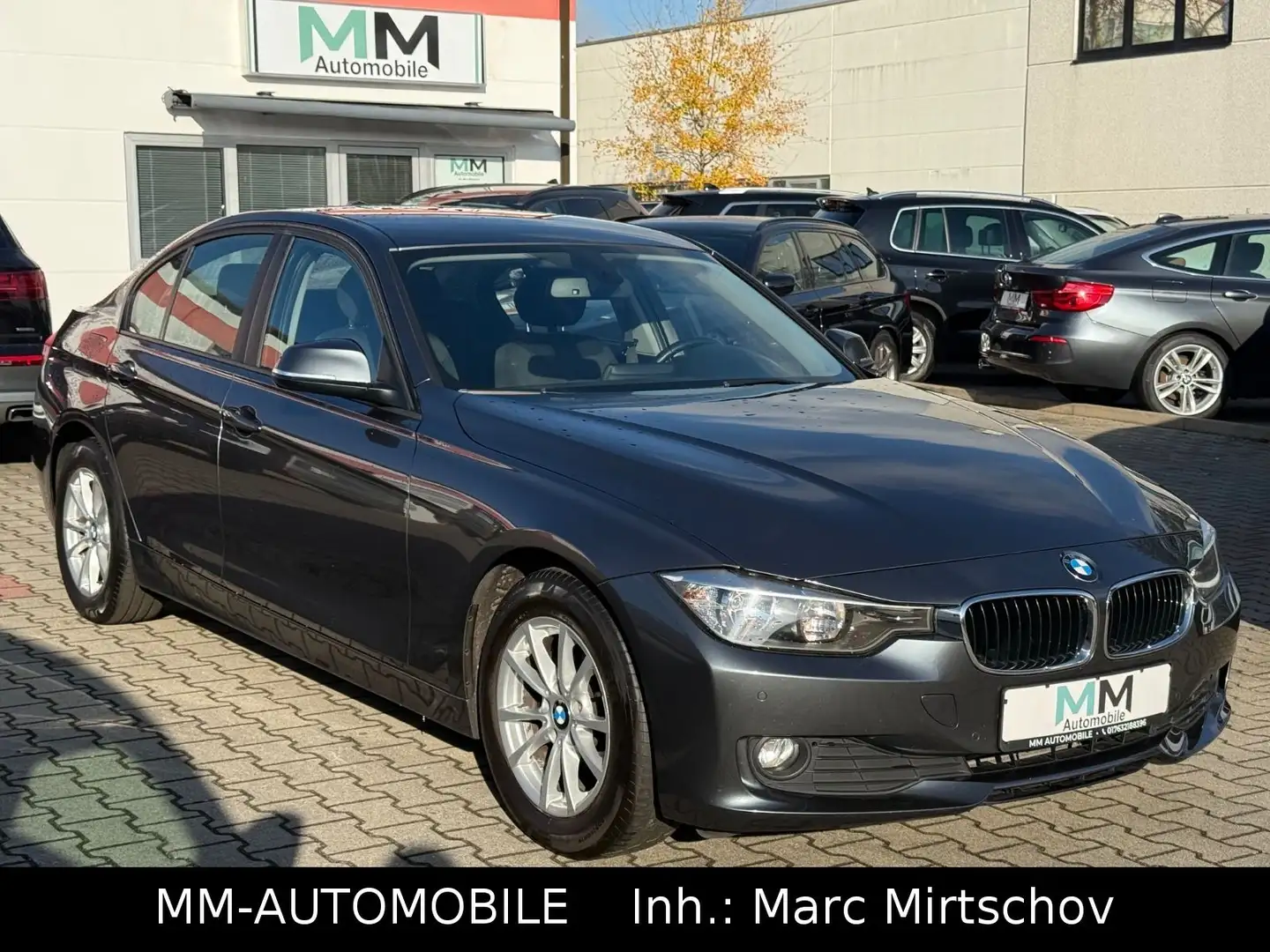 BMW 316 i Lim-2.HAND-NAV-PDC-SHZ-KLIMAAU-BLUET-BMW KD Grau - 1