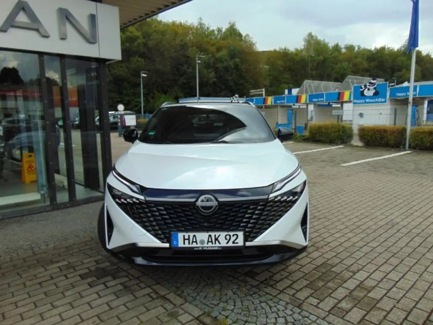 Nissan Qashqai QASHQAI TEKNA+ 1.3 DIG-T MHEV Xtronic 4x2 360° Wit - 2