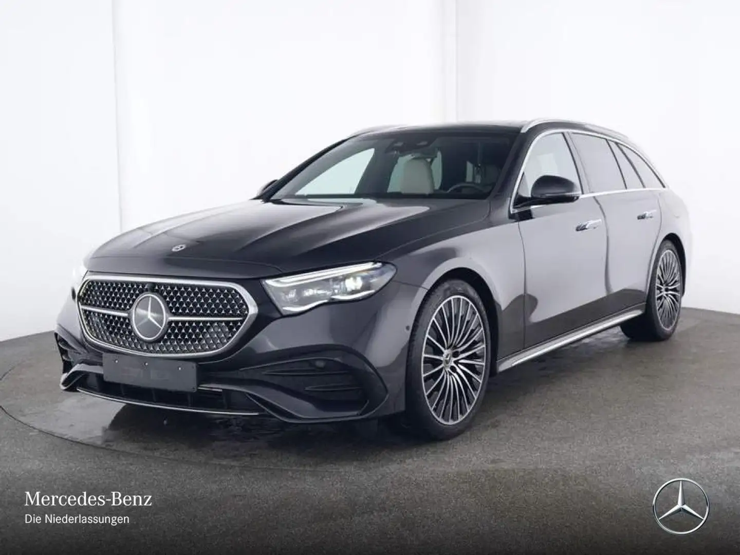 Mercedes-Benz E 300 de T 4M AMG Fahrass 360° Pano Burmester HUD Grau - 2