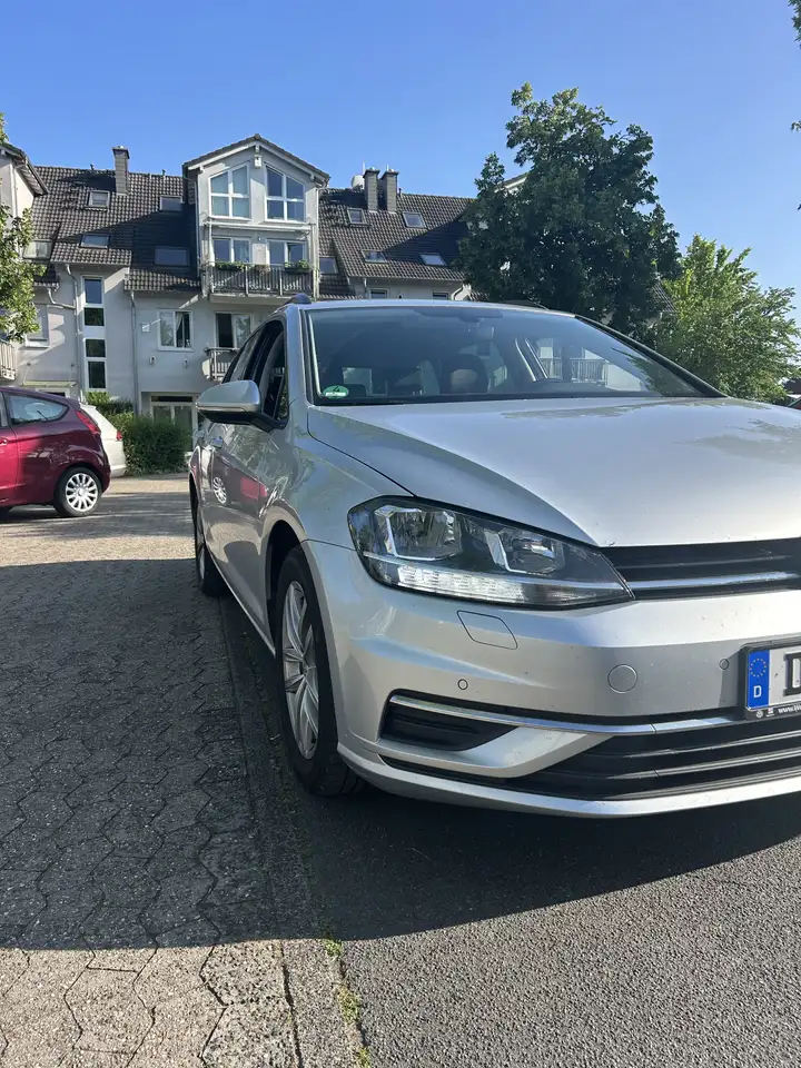 Volkswagen Golf Variant
