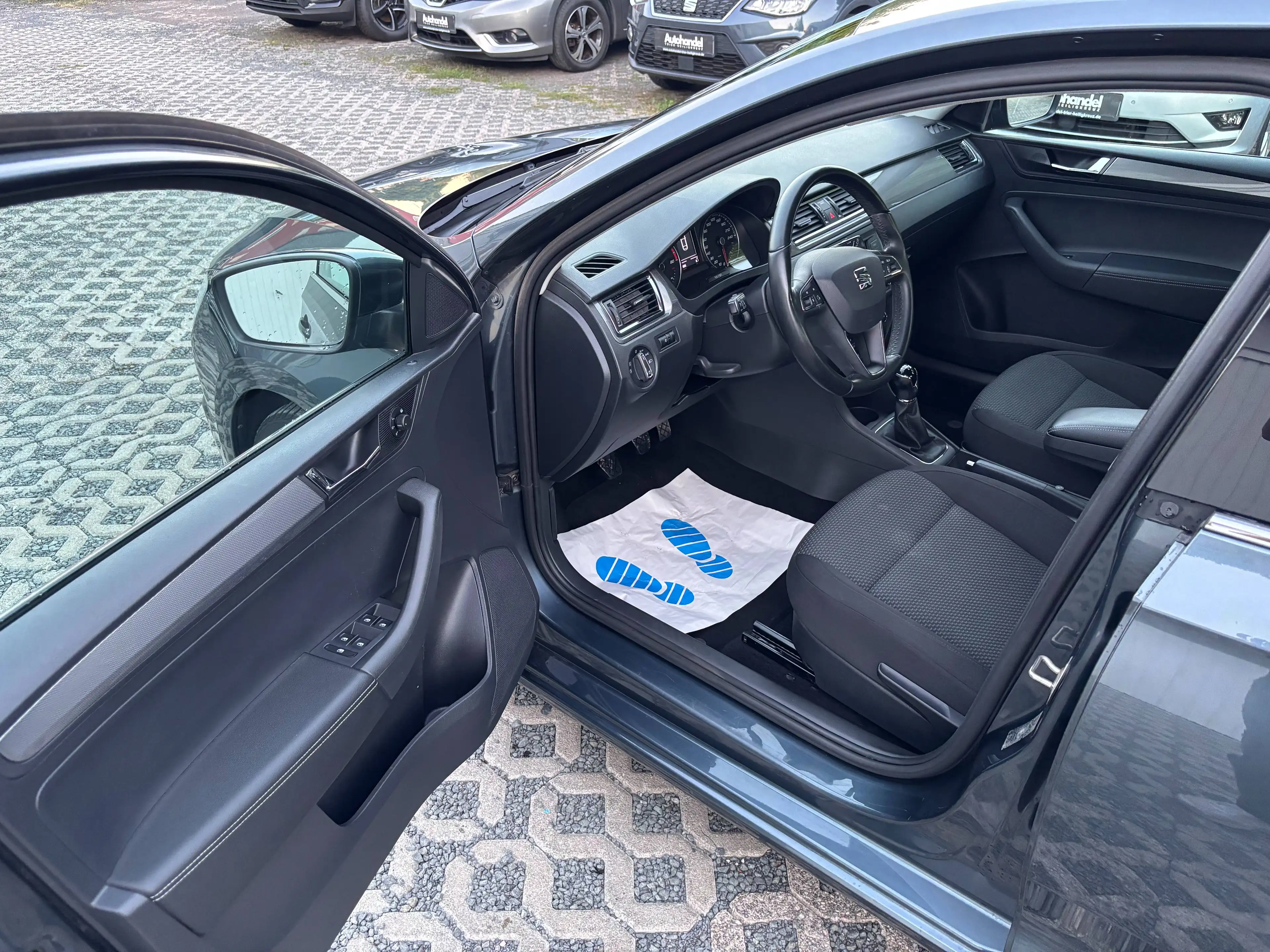 SEAT Toledo Style - Benzin, TÜV Neu, Klima, Garantie — photo 10