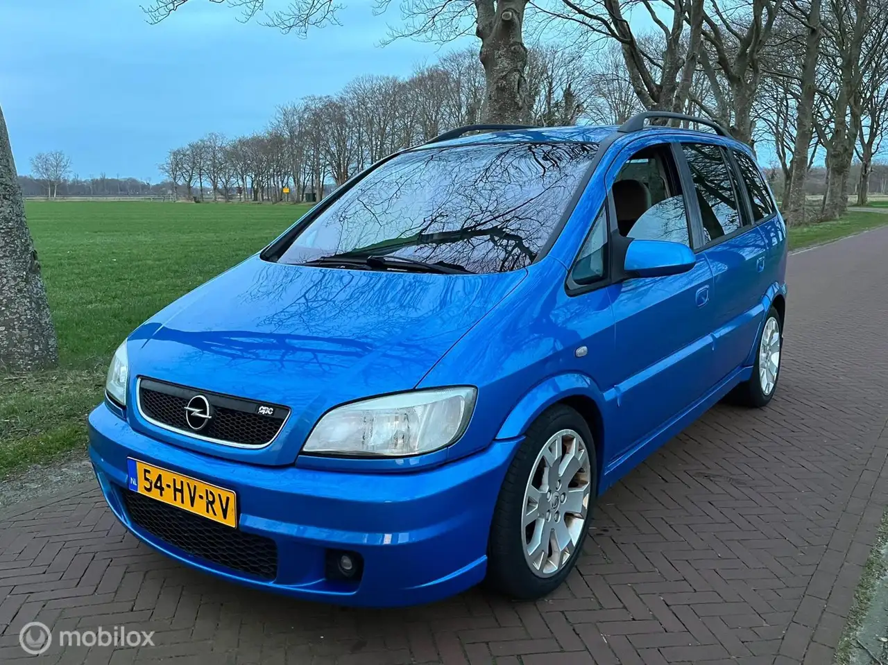 Opel Zafira 2.0-16V OPC 192PK Recaro Nap 7-Persoons, foto 1
