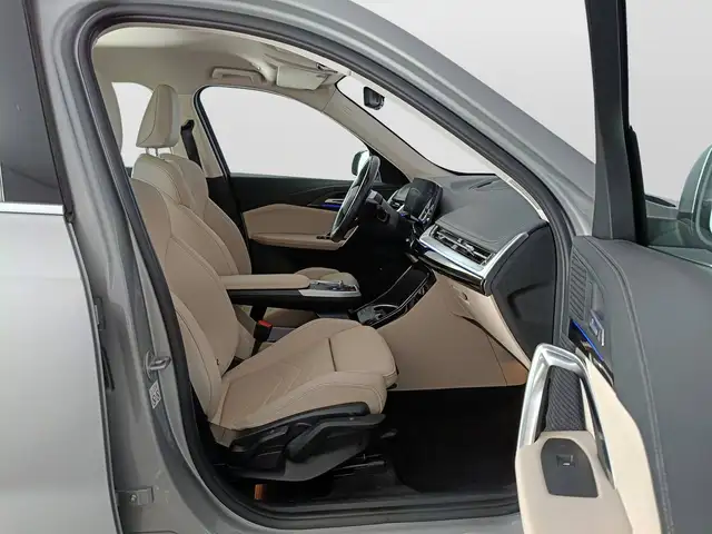BMW X1 view 11