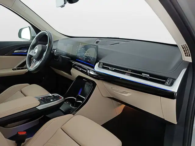 BMW X1 view 10