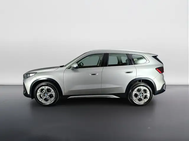 BMW X1 view 6