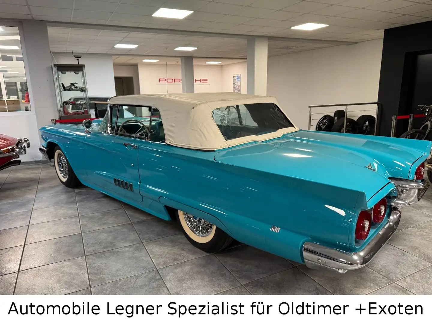 Ford Thunderbird Best of Show Bleu - 2