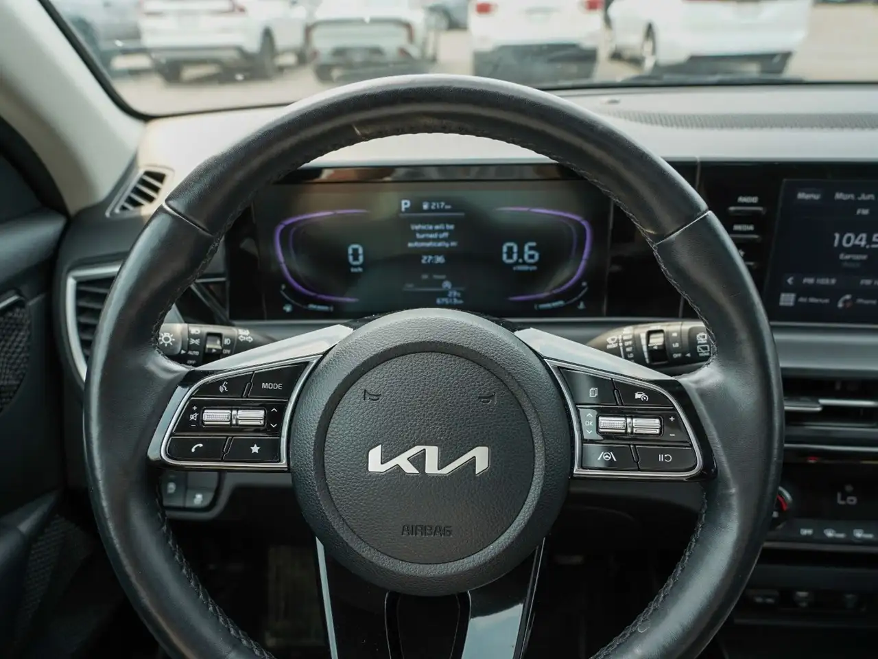 Kia Seltos photo Kia Seltos