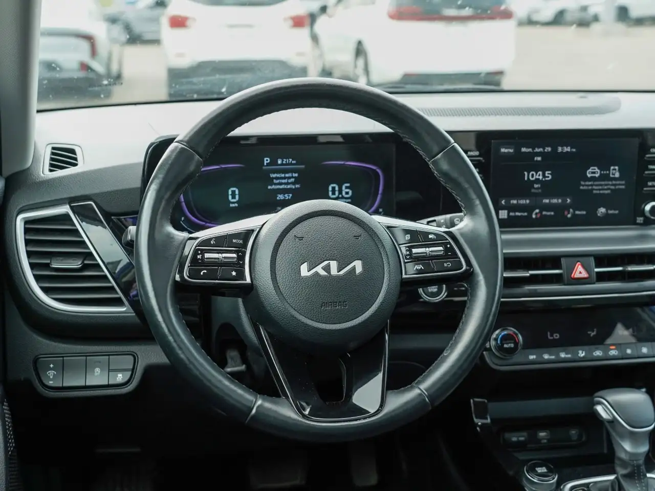 Kia Seltos photo Kia Seltos