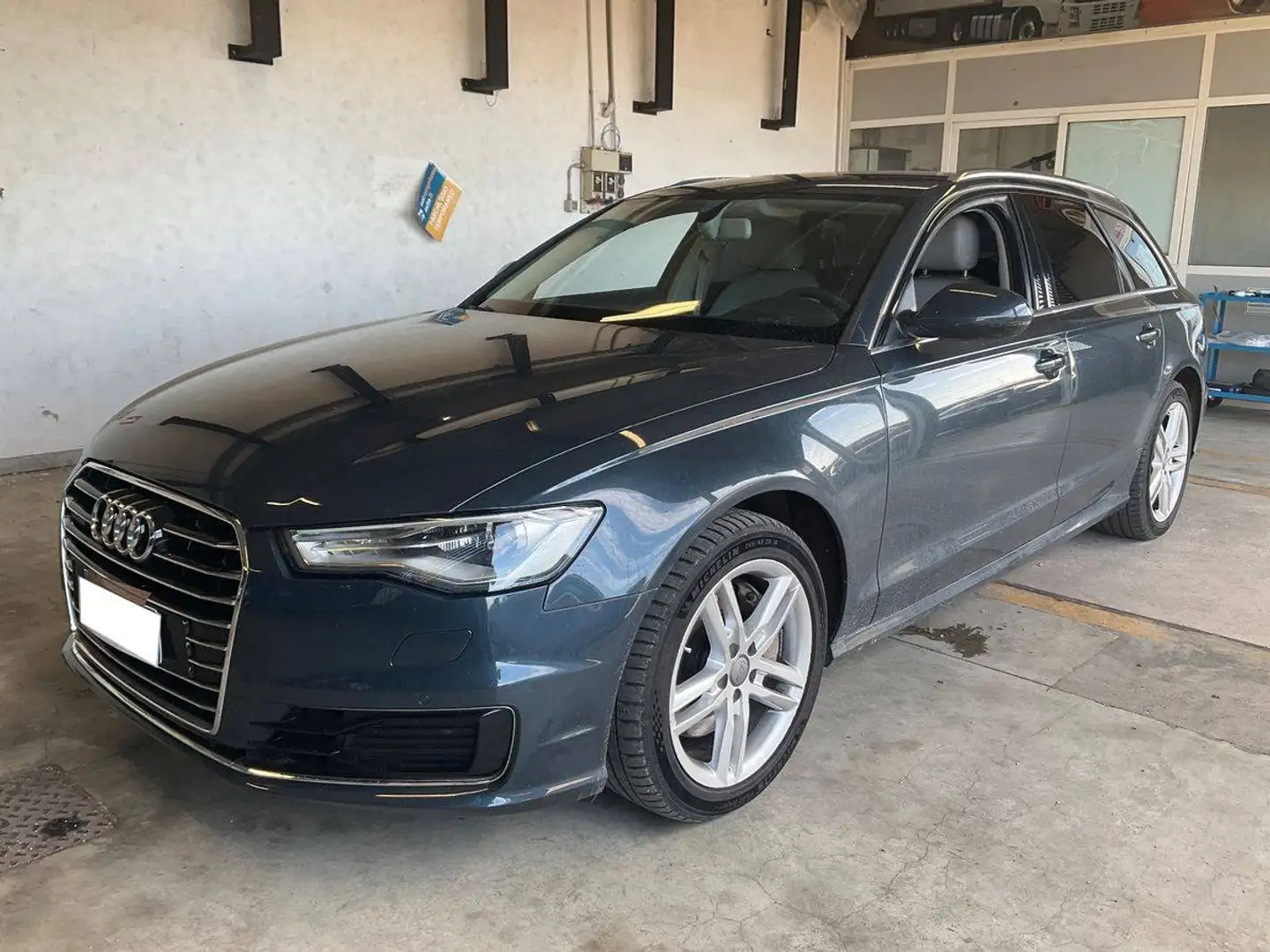 Audi A6 A6 Avant 3.0 tdi 218cv s-tronic Blu/Azzurro - 2