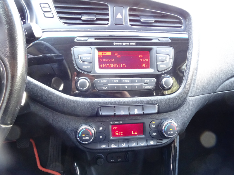 Kia Ceed / cee'd Cee'd 1.6i Fusion — photo 7