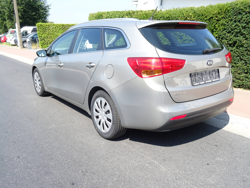 Kia Ceed / cee'd Cee'd 1.6i Fusion — photo 5