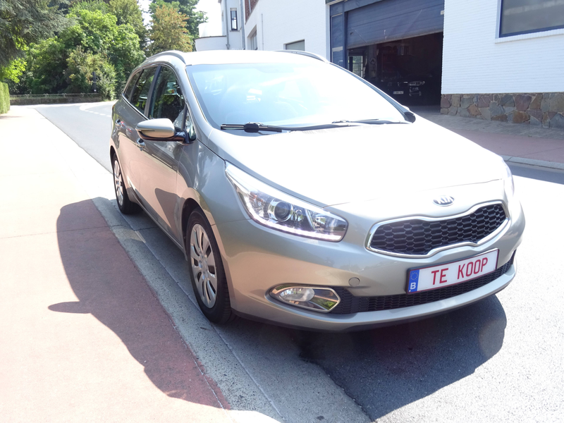 Kia Ceed / cee'd Cee'd 1.6i Fusion — photo 3