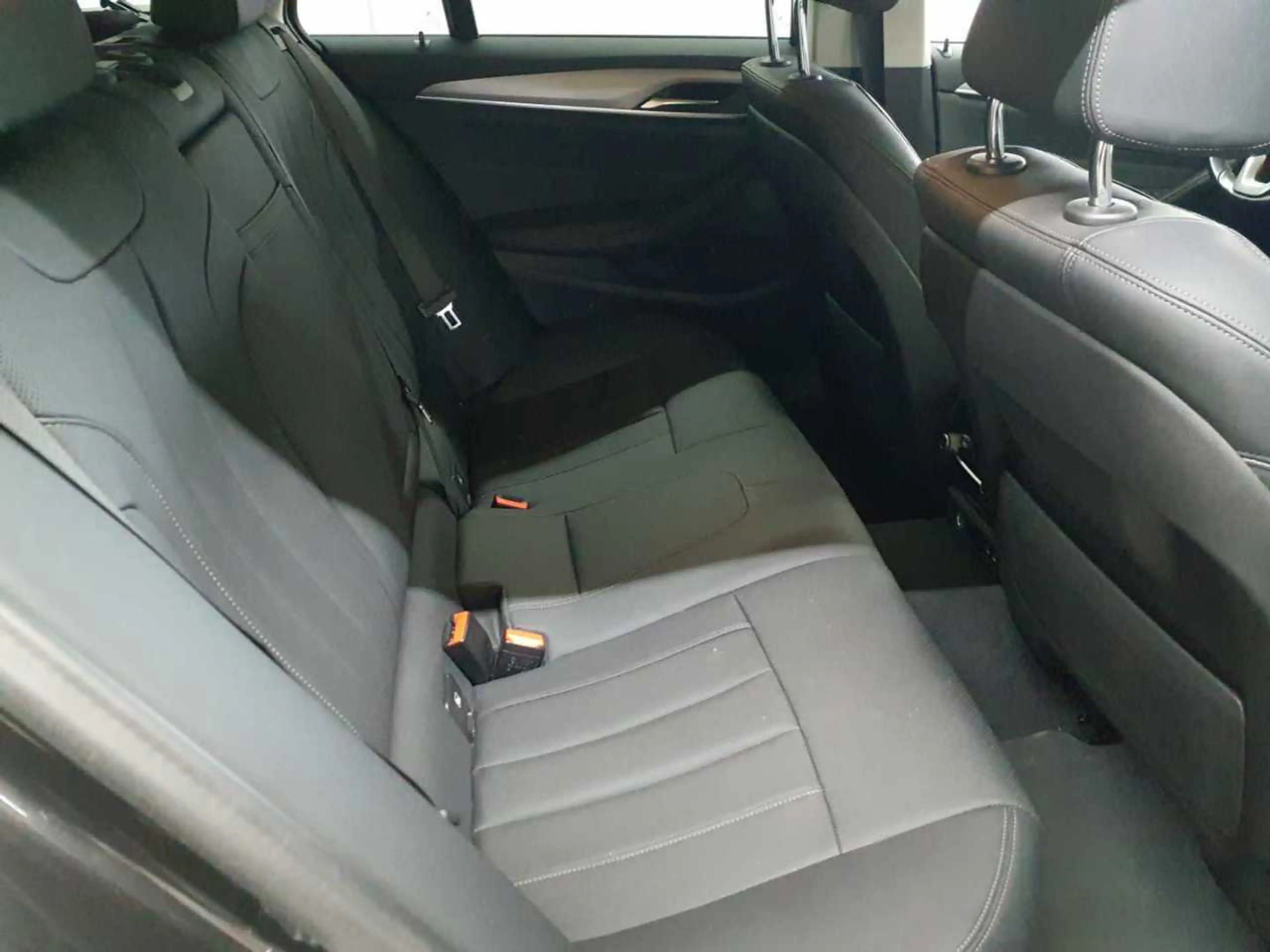 BMW 520 520d Touring Aut. Navi Leder SHZ — photo 14
