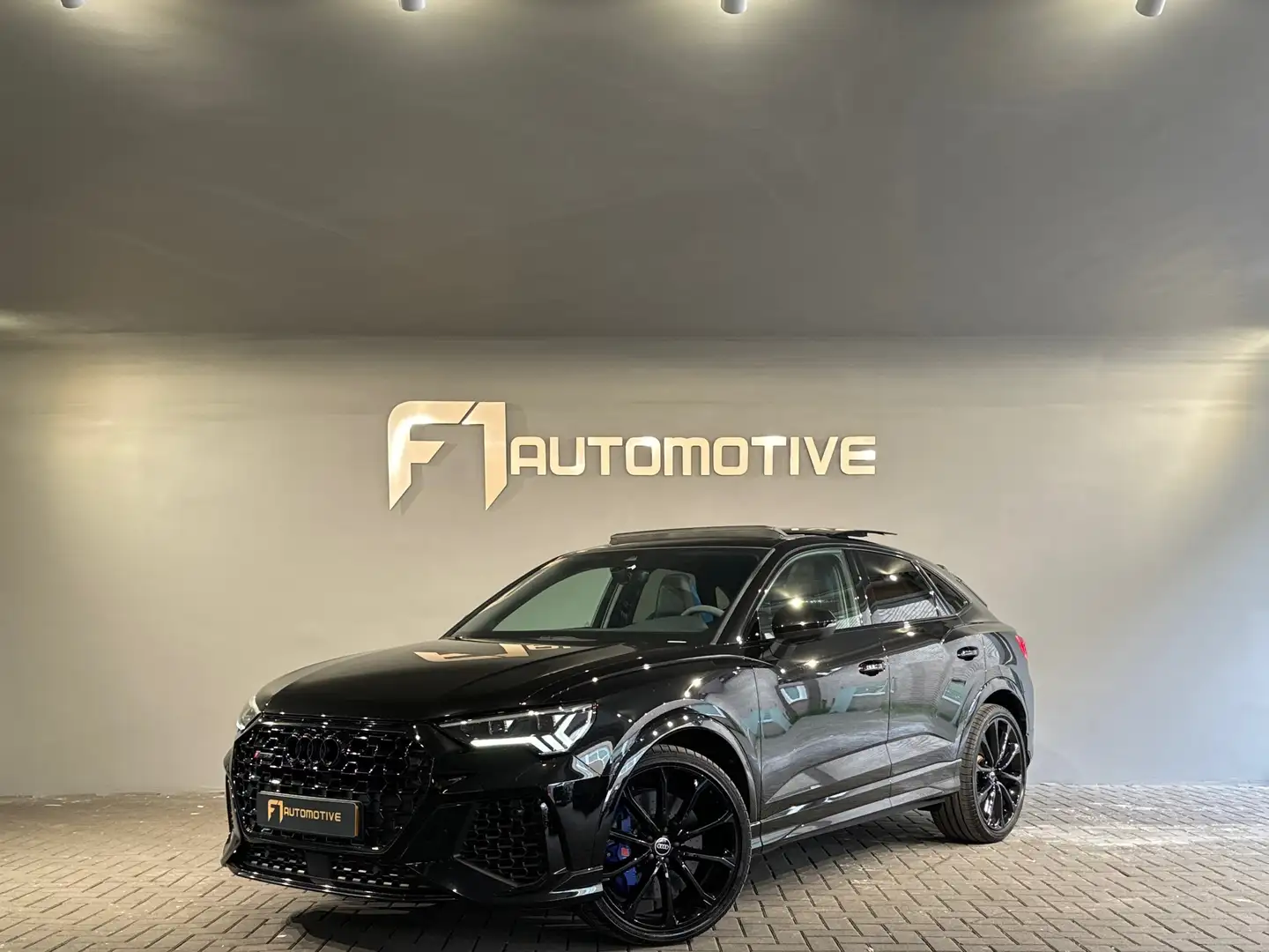 Audi RS Q3 RSQ3 Sportback 2.5 TFSI Quattro Pano|Ceramic|Sonos Noir - 1
