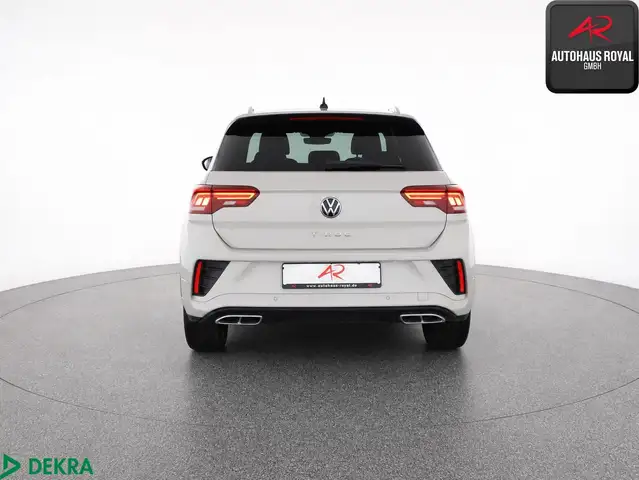 Volkswagen T-Roc view 4