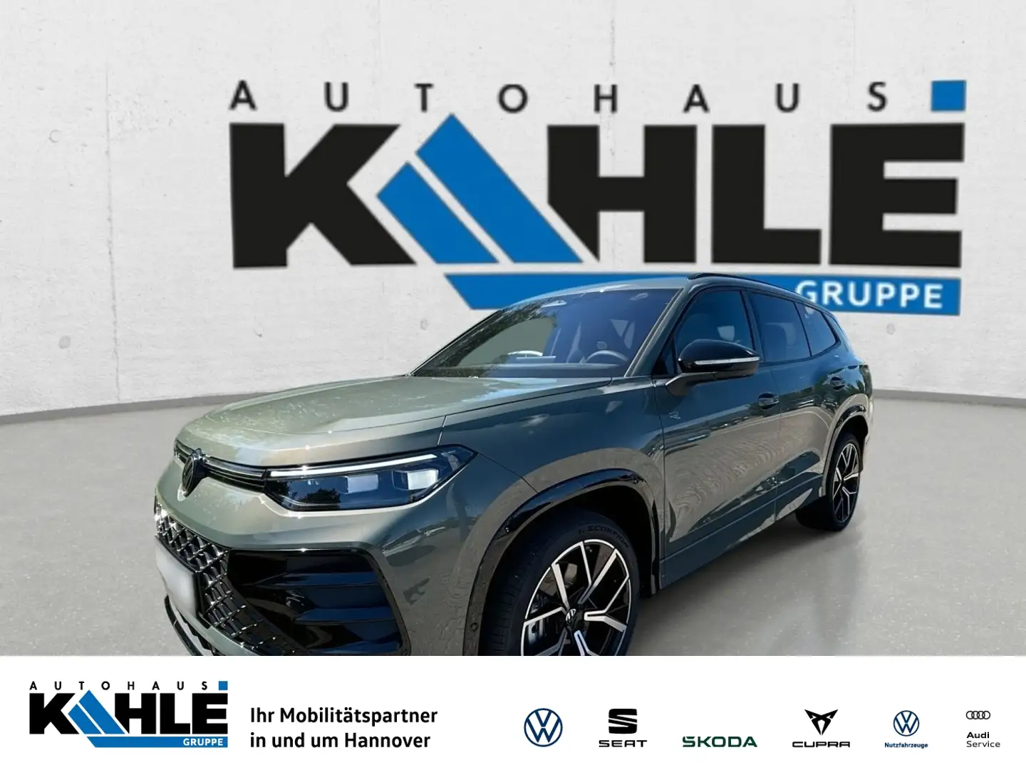 Volkswagen Tayron 2.0 TDI DSG R-Line BlackStyle IQ.Light Pano Launch Vert - 1