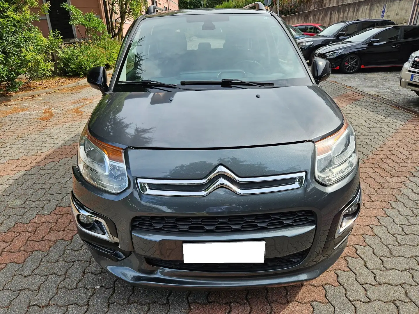 Citroen C3 Picasso 1.6 bluehdi Exclusive 100cv Gri - 2