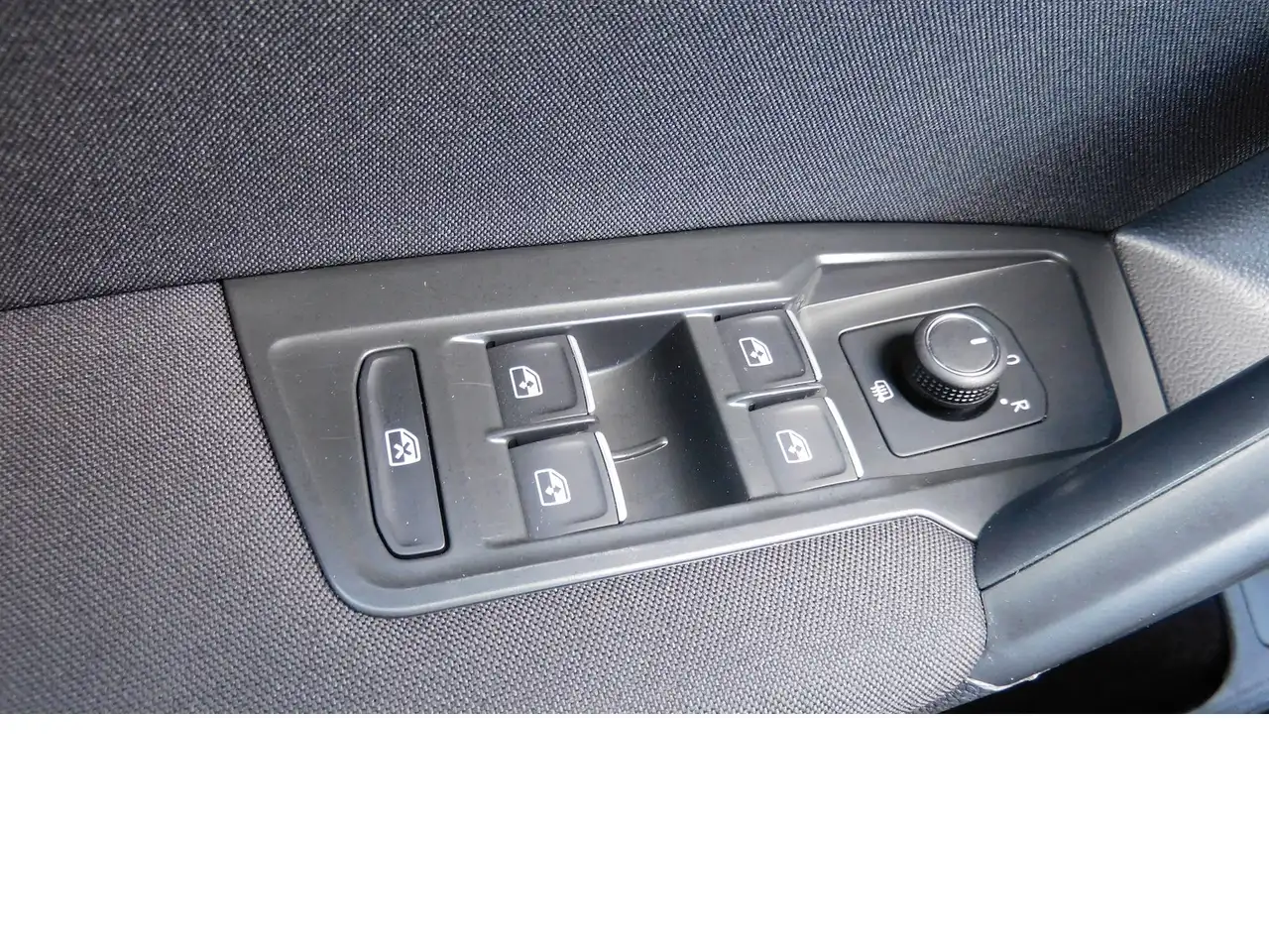 Volkswagen Tiguan Allspace 1.5 TSI Life 7 Sitze Navi DSG, миниатюра 23