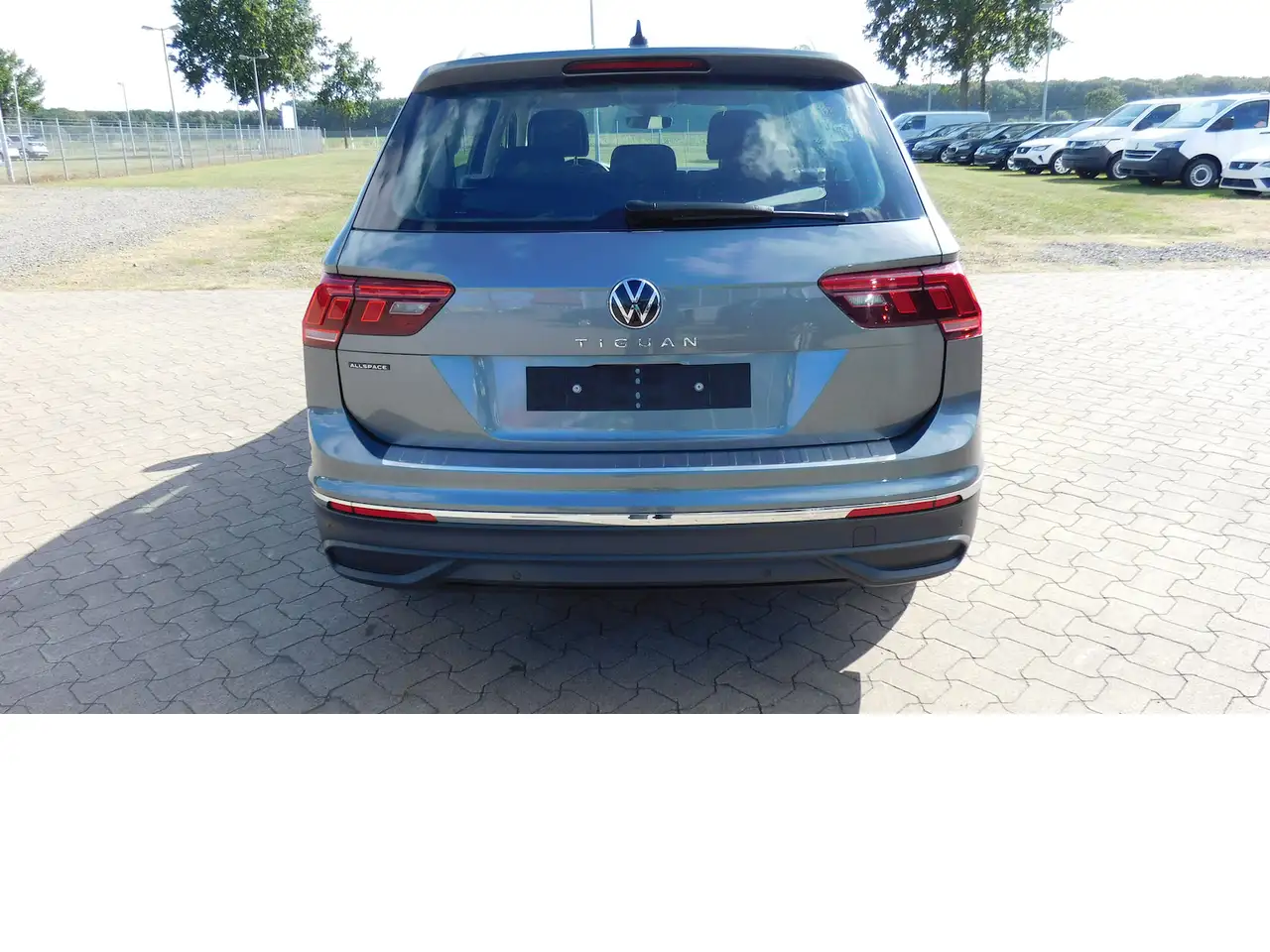 Volkswagen Tiguan Allspace 1.5 TSI Life 7 Sitze Navi DSG, миниатюра 4
