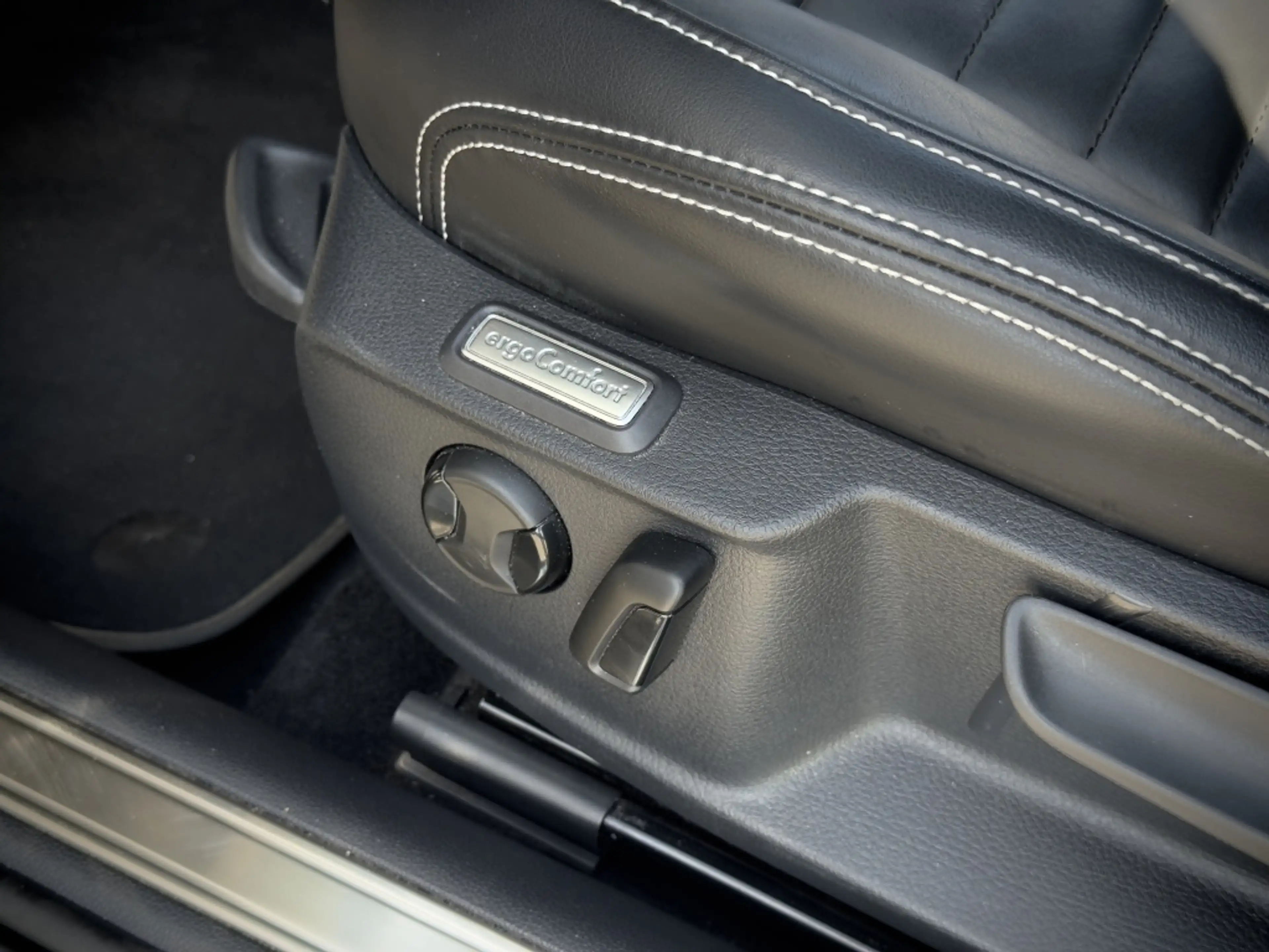 Volkswagen Passat Variant GTE | Panorama | Trekhaak | Leder | Ergoactive | I — photo 8