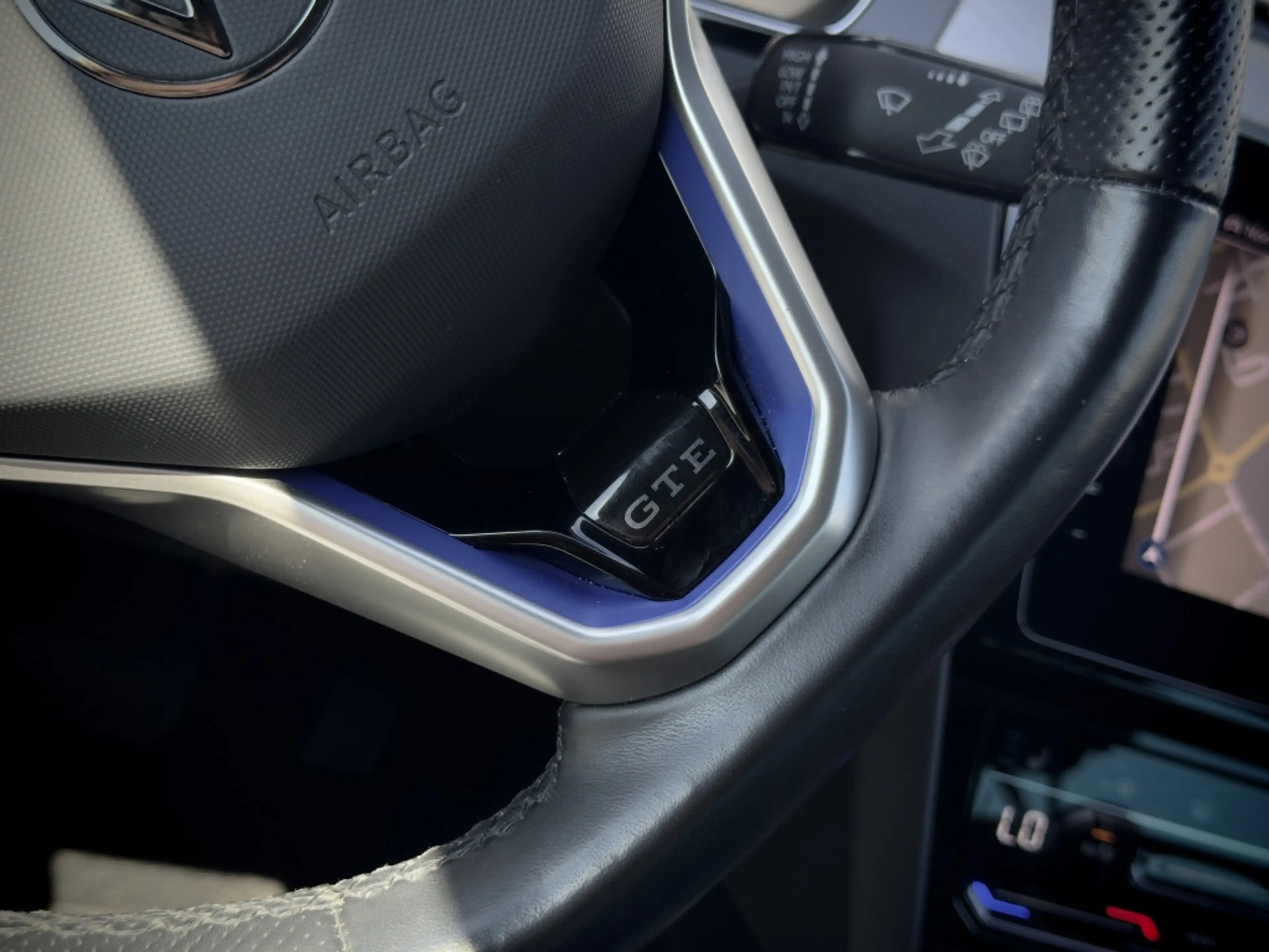 Volkswagen Passat Variant GTE | Panorama | Trekhaak | Leder | Ergoactive | I — photo 45