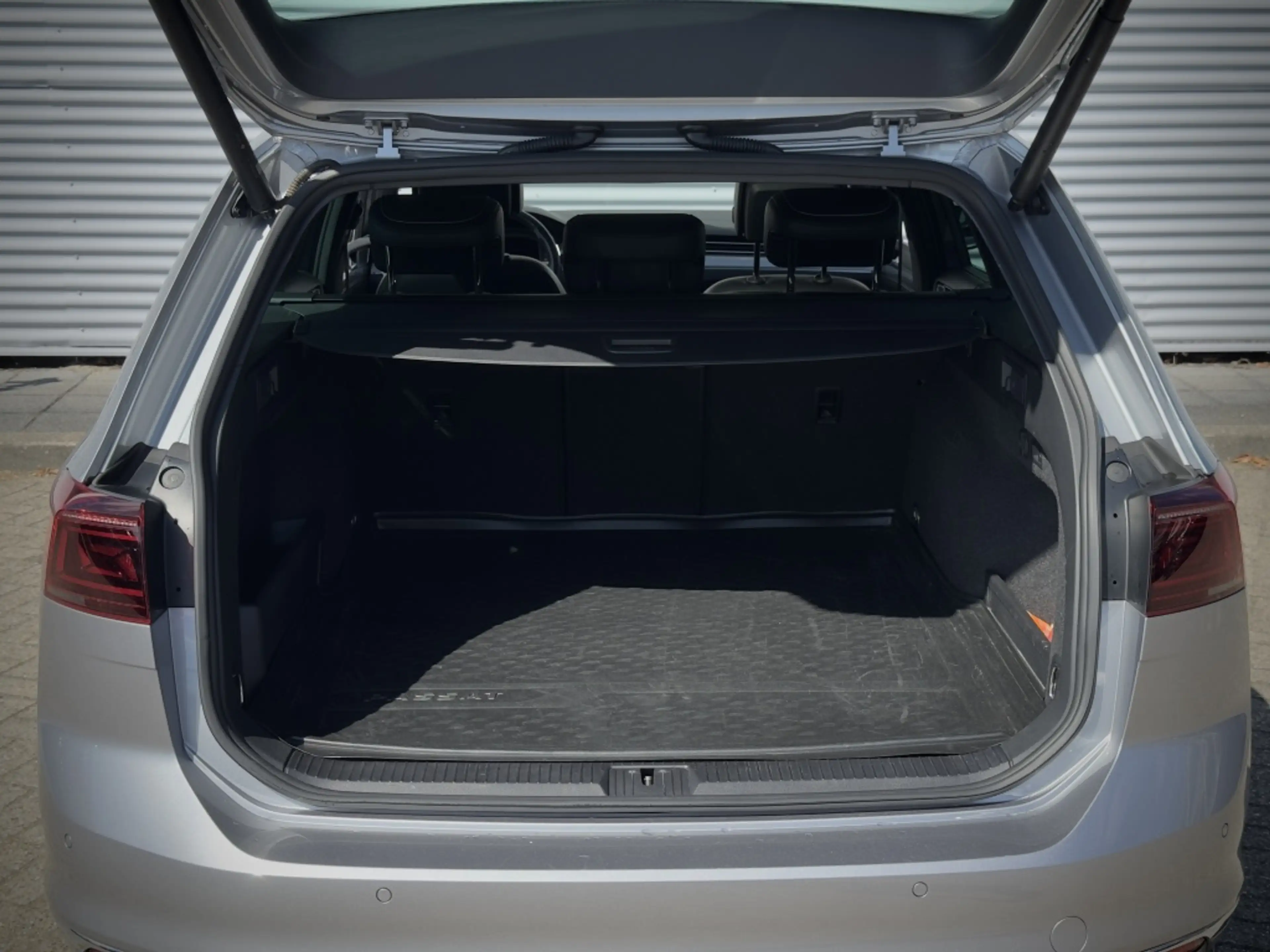Volkswagen Passat Variant GTE | Panorama | Trekhaak | Leder | Ergoactive | I — photo 49