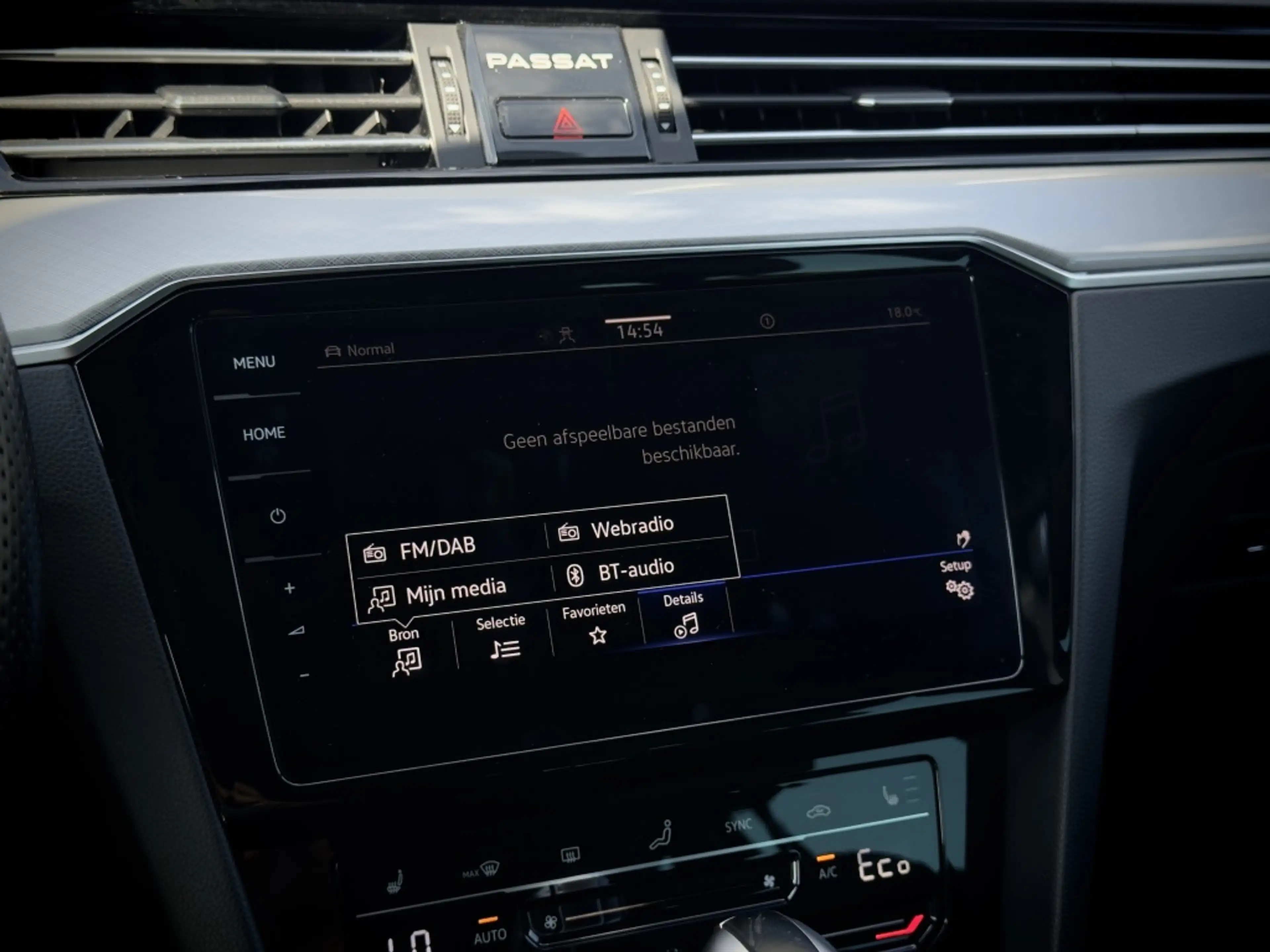 Volkswagen Passat Variant GTE | Panorama | Trekhaak | Leder | Ergoactive | I — photo 25