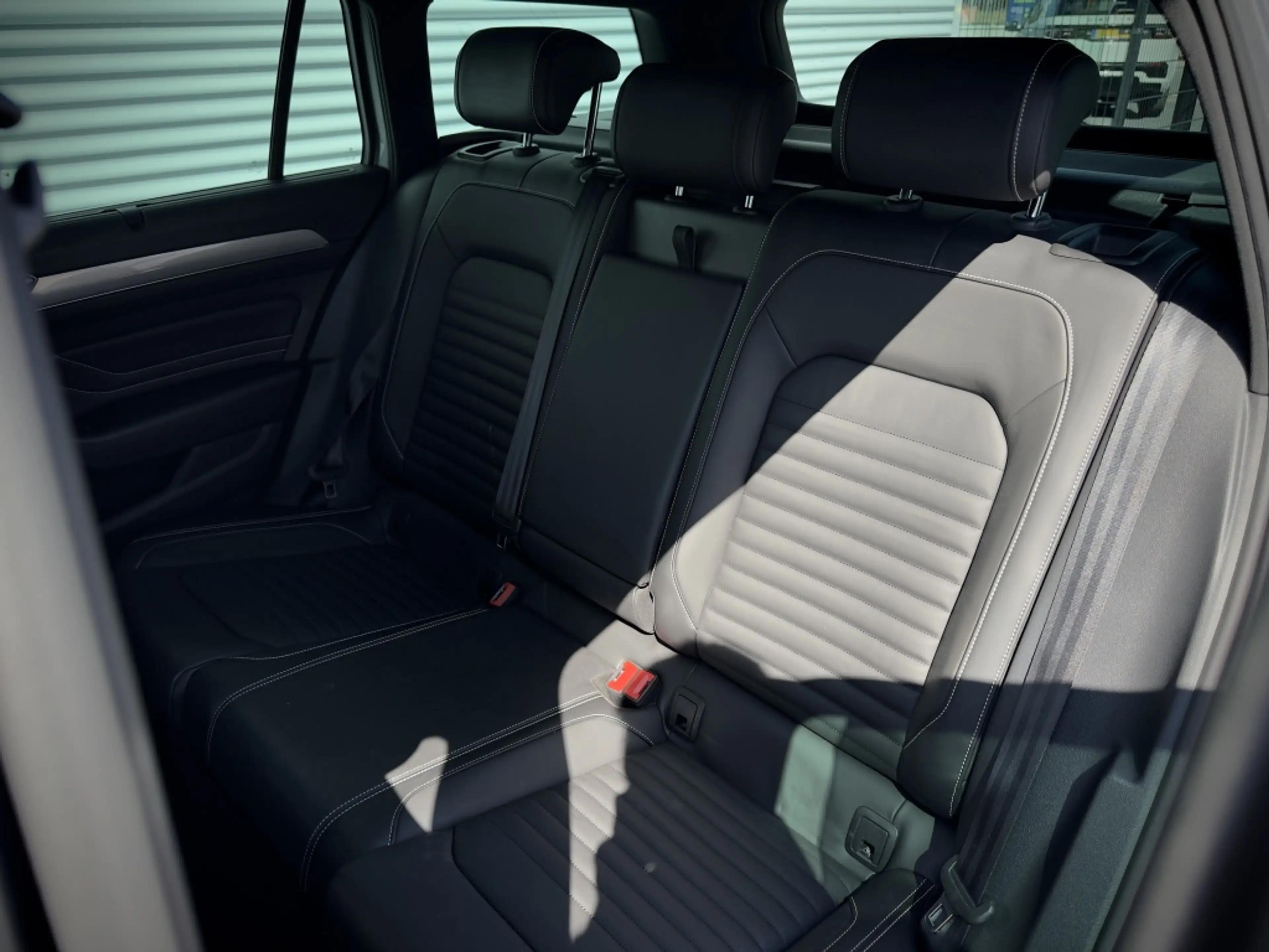 Volkswagen Passat Variant GTE | Panorama | Trekhaak | Leder | Ergoactive | I — photo 9
