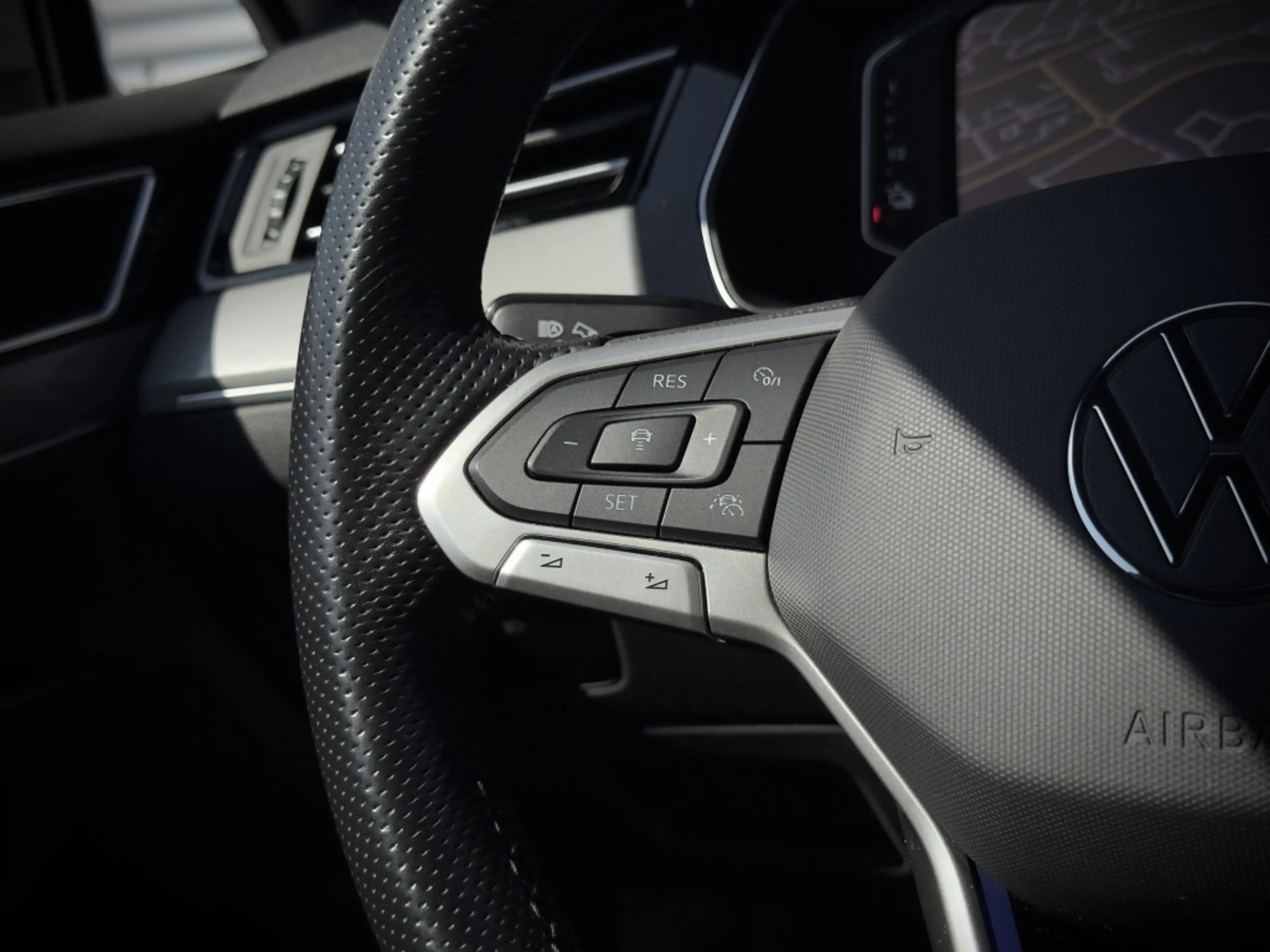 Volkswagen Passat Variant GTE | Panorama | Trekhaak | Leder | Ergoactive | I — photo 41