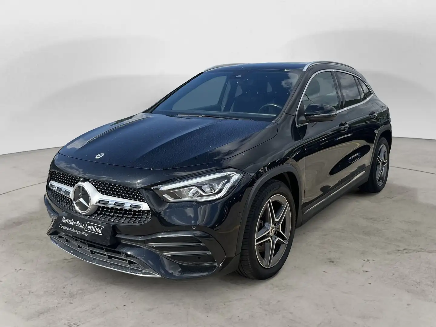 Mercedes-Benz GLA 180 180 d Premium auto Noir - 1