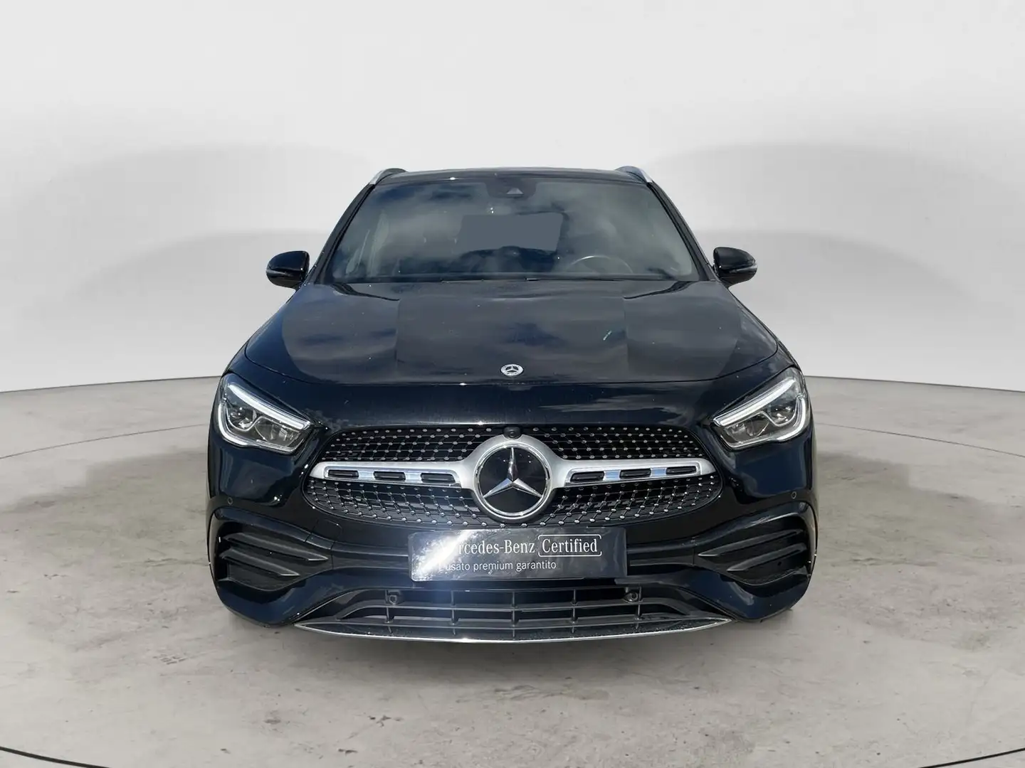 Mercedes-Benz GLA 180 180 d Premium auto Noir - 2