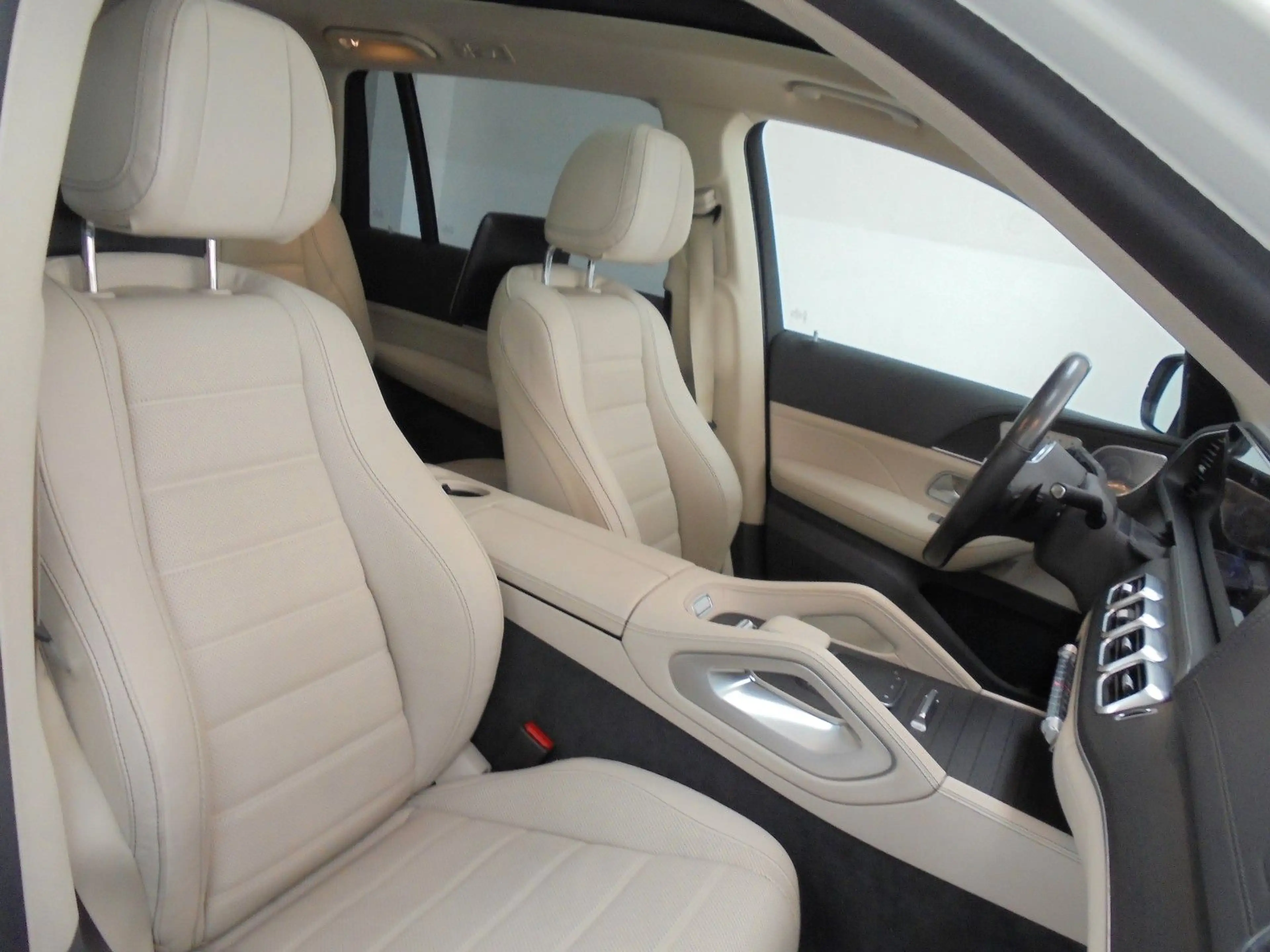 Mercedes-Benz GLS 580 GLS -Klasse GLS 580 4Matic Panorama — photo 14