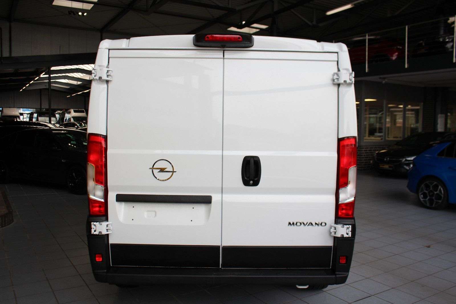 Opel Movano