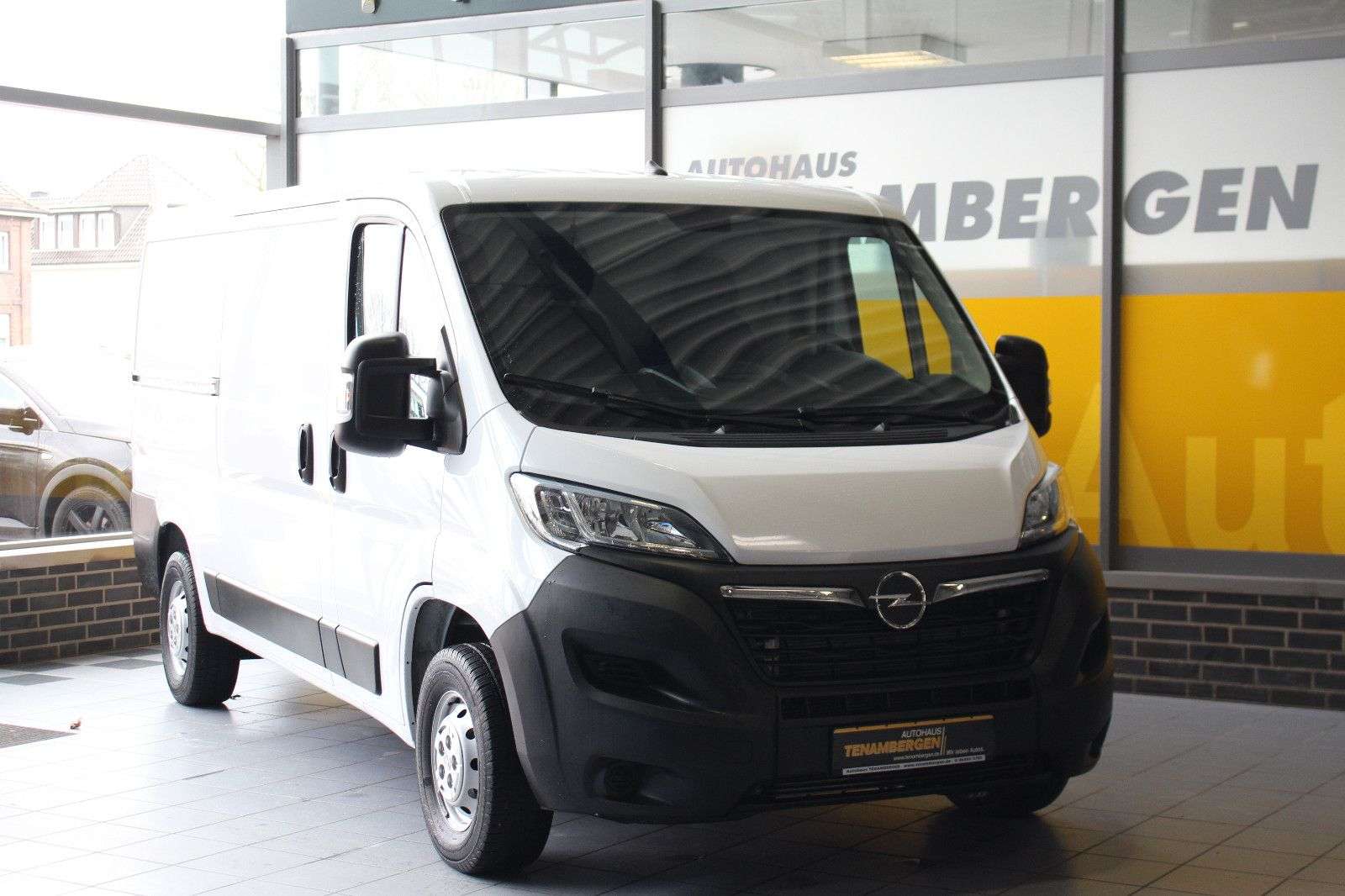 Opel Movano