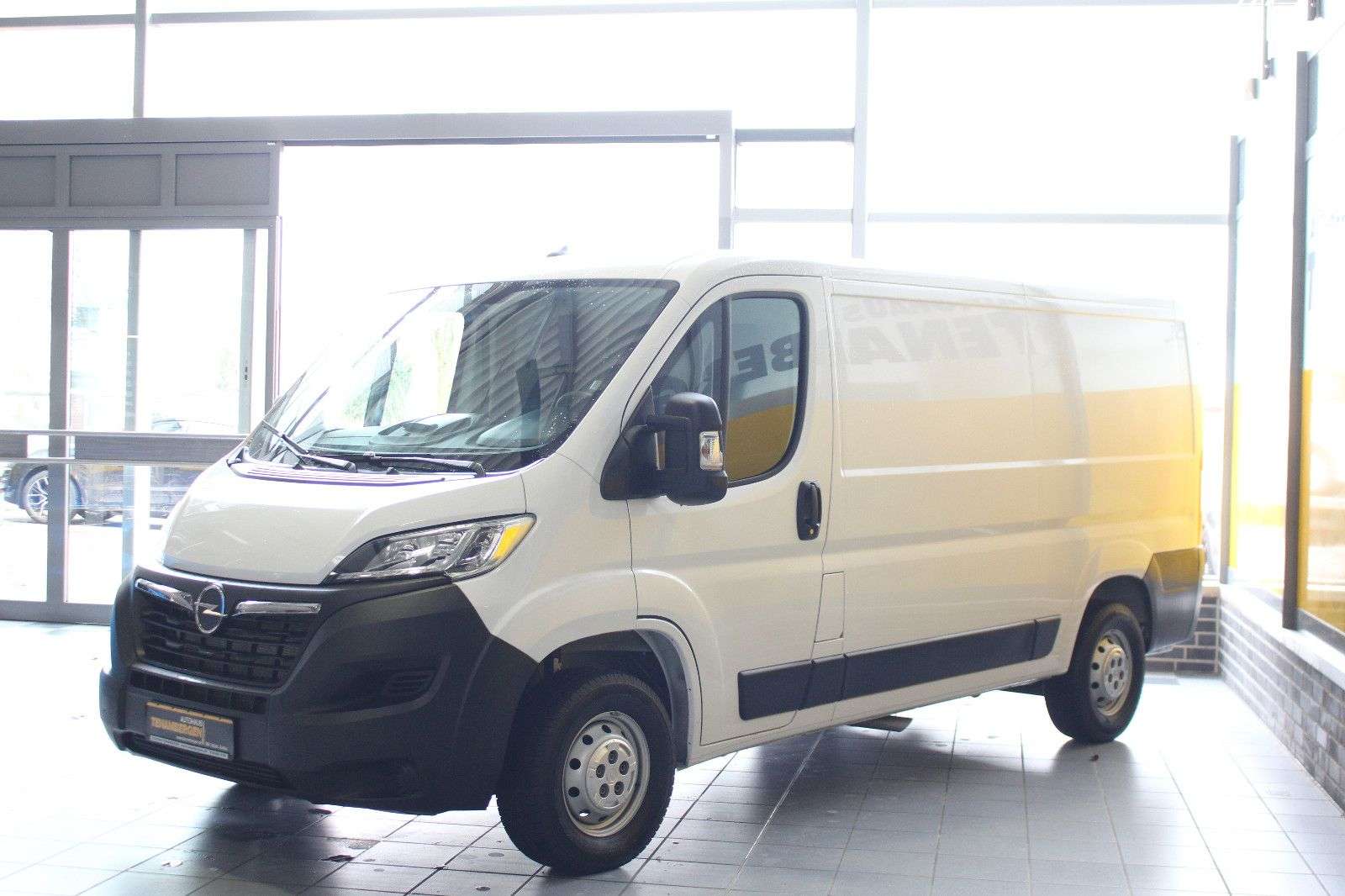 Opel Movano