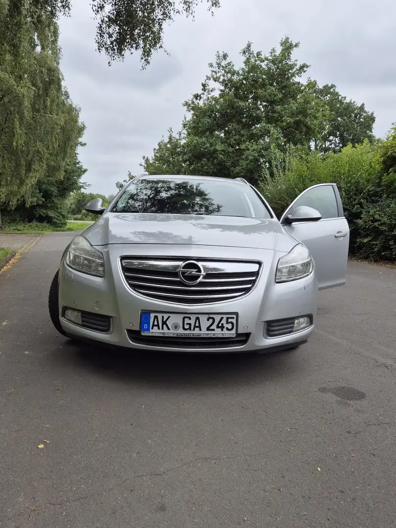 Opel Insignia 2.0 CDTI Sports Tourer Design Edition - 1